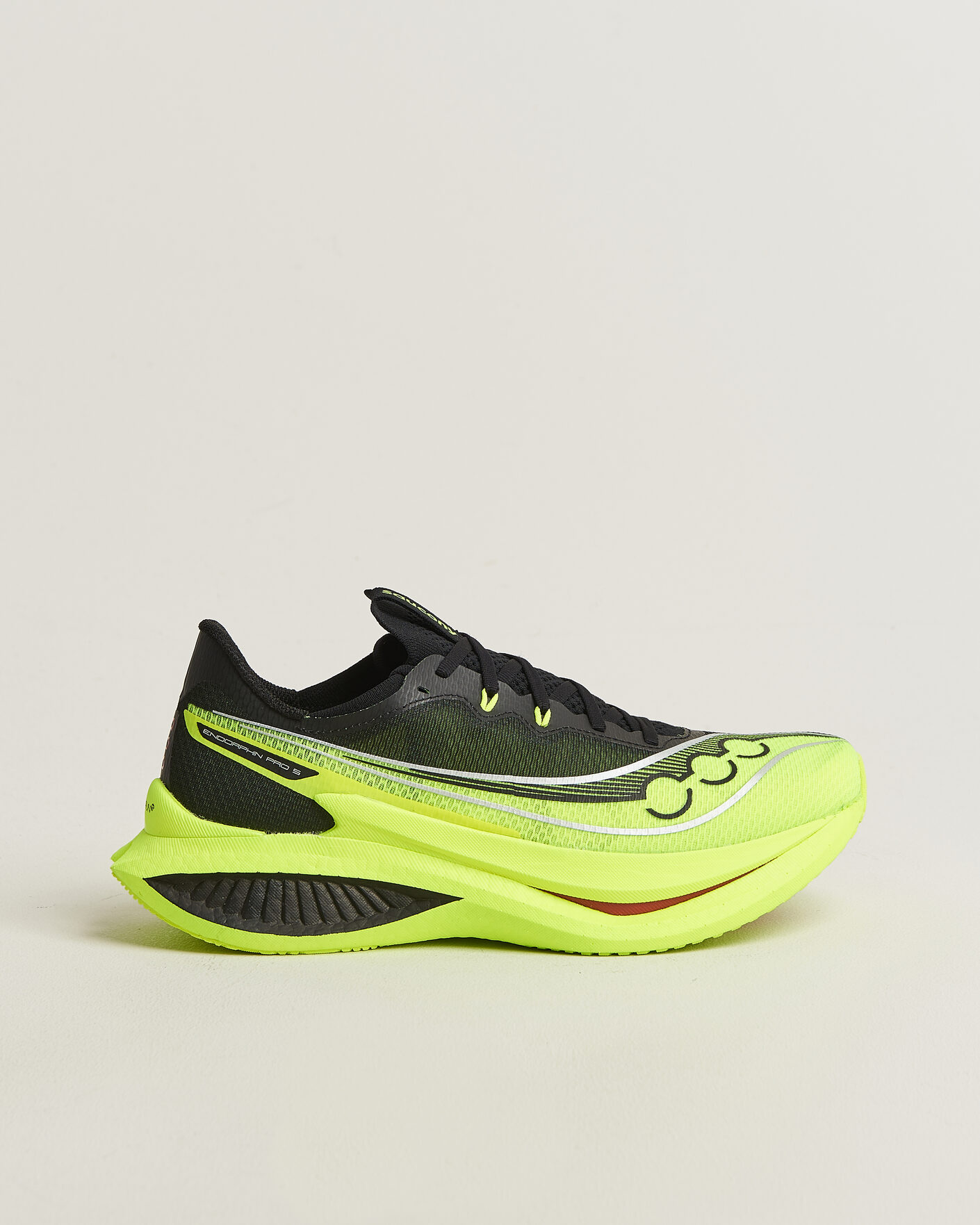 Herr | Löparskor | Saucony | Endorphin Pro 5 Black/Shock
