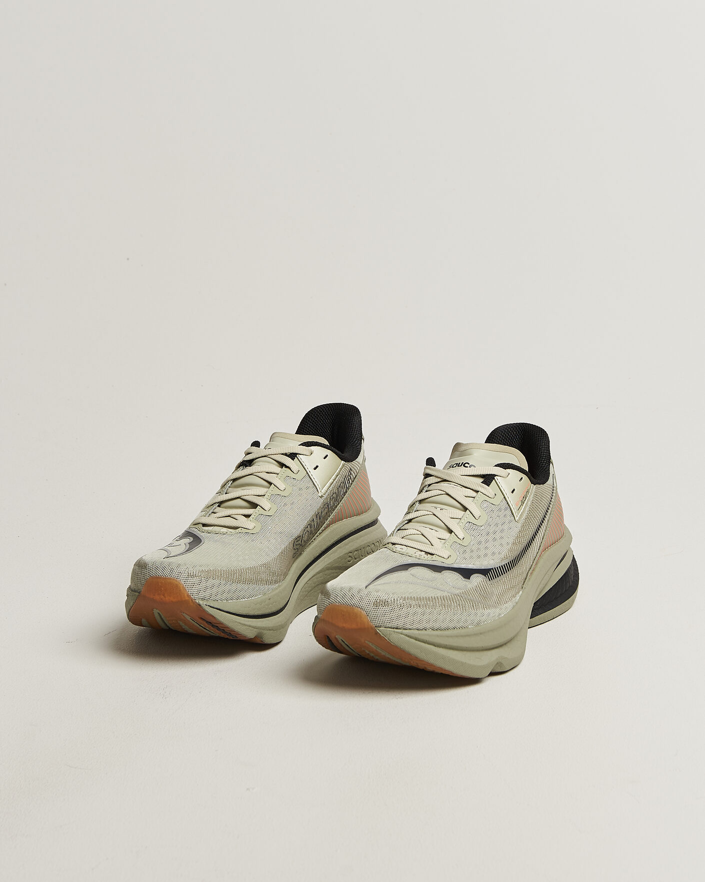 Herr | Löparskor | Saucony | Endorphin Azura Sage/Laurel