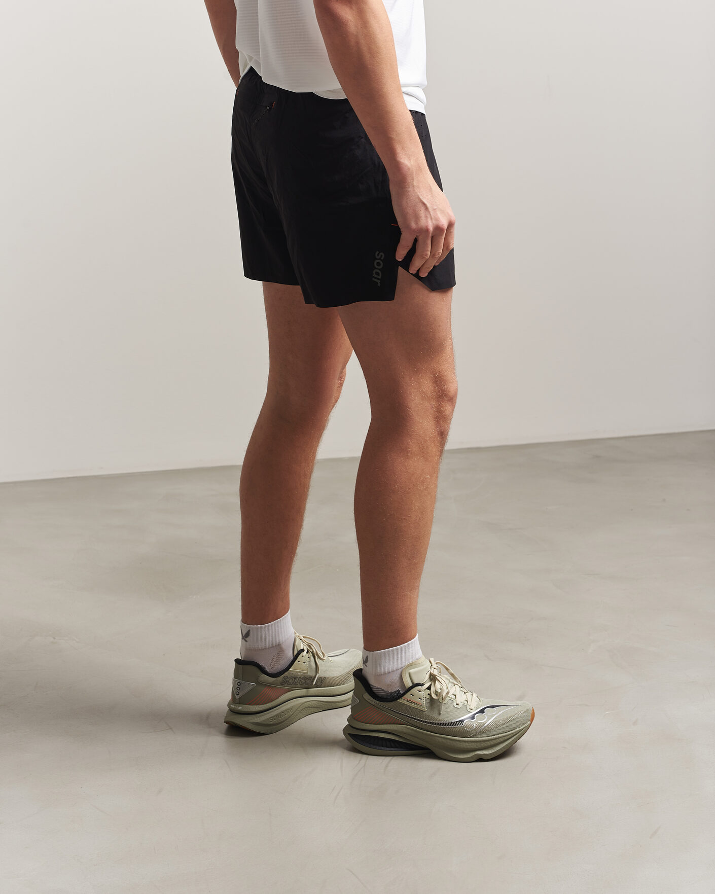 Herr | Löparskor | Saucony | Endorphin Azura Sage/Laurel