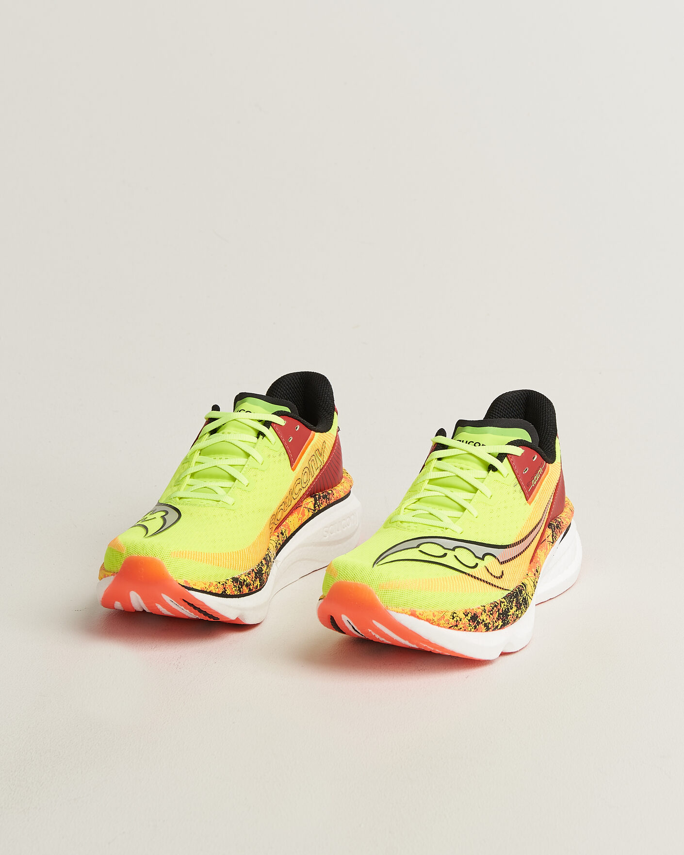 Herr | Löparskor | Saucony | Endorphin Azura Citron/Black