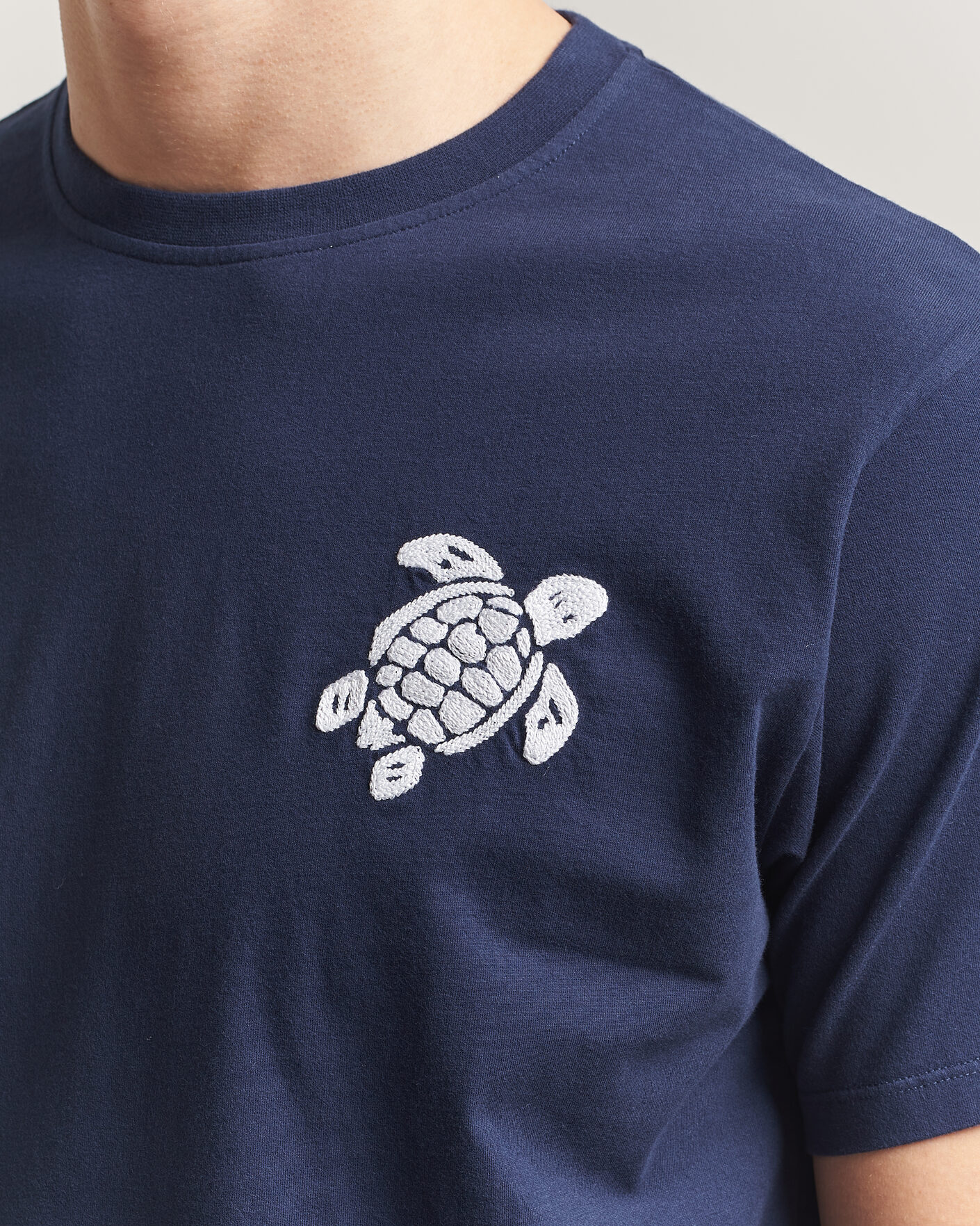 Herr | T-Shirts | Vilebrequin | Embroidered Crew Neck T-Shirt Bleu Marine