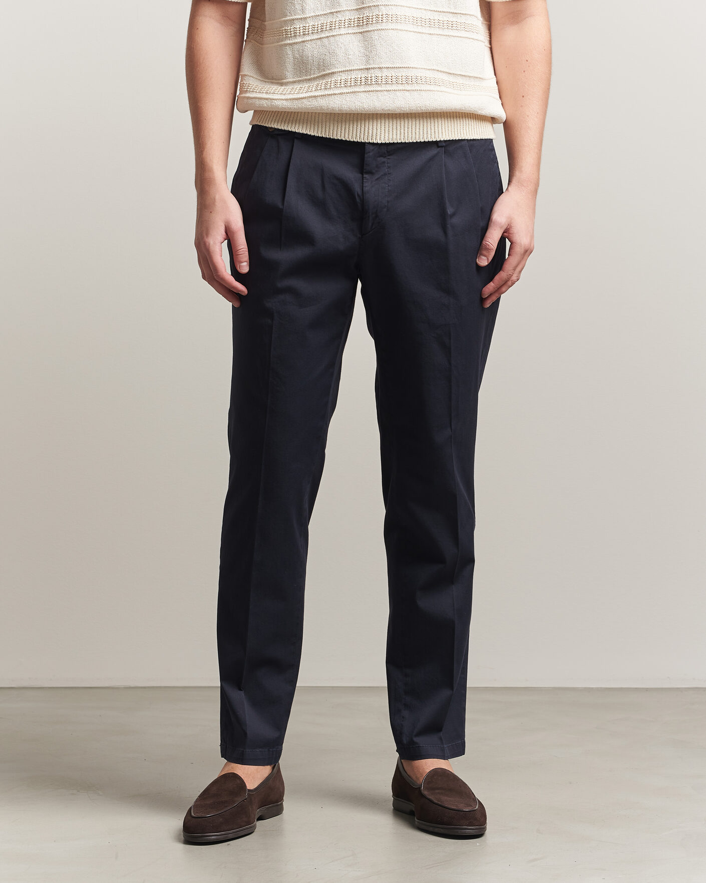 Herr | Byxor | Briglia 1949 | Easy Fit Pleated Cotton Stretch Chino Navy