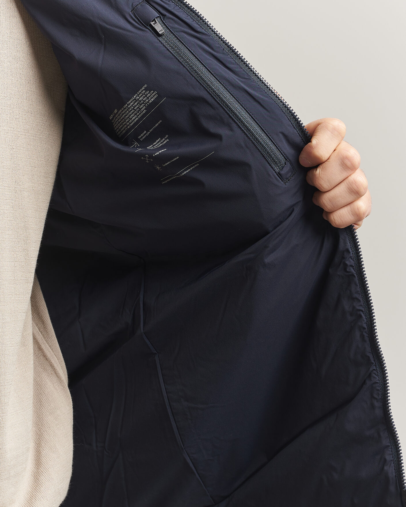 Herr | Västar | Scandinavian Edition | Map II Lightweight Vest Midnight Blue