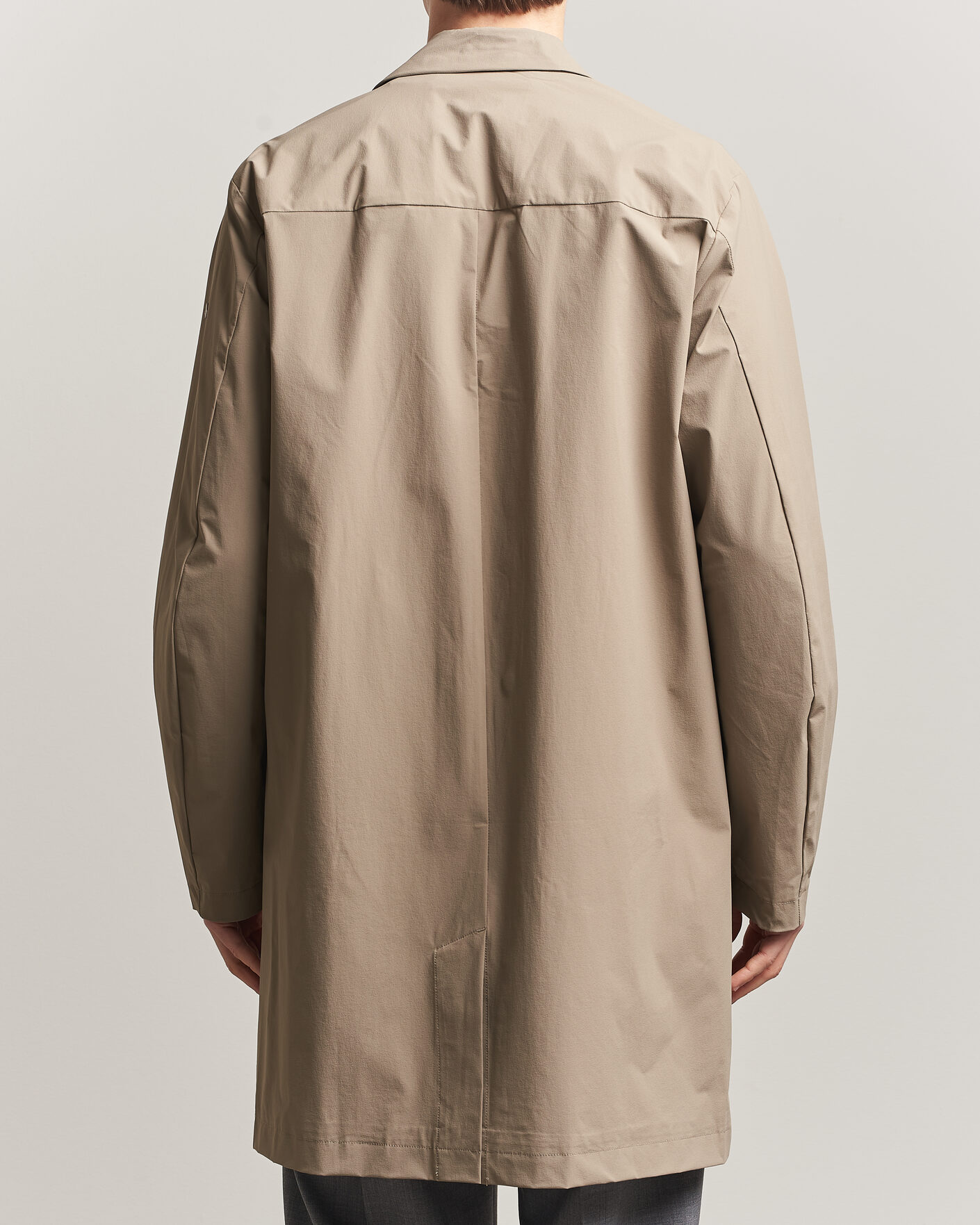 Herr | Jackor | Scandinavian Edition | Ascend II Lightweight Coat Sand