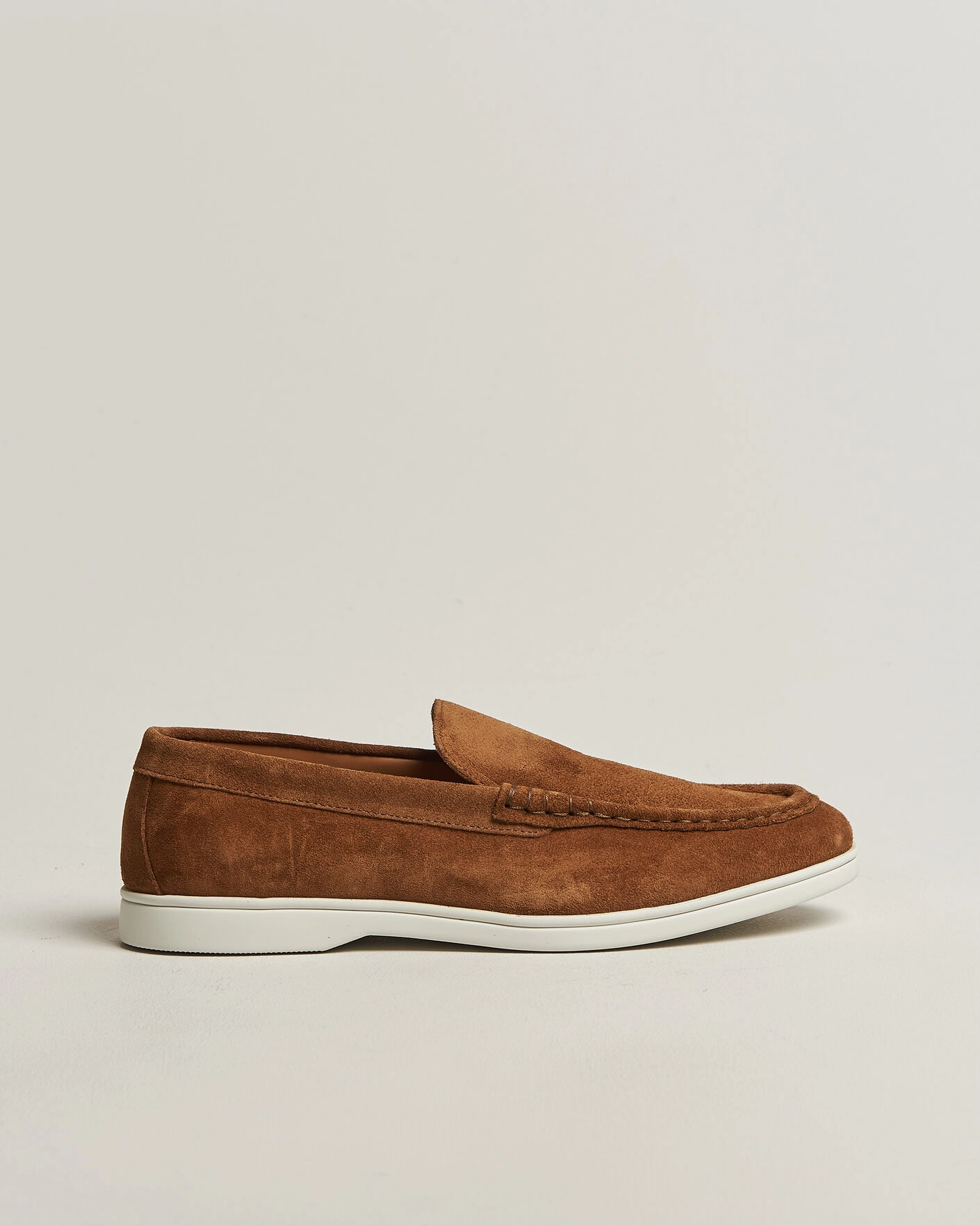 Herr | Loafers | Charles Tyrwhitt | Suede Slip On Loafers Light Brown
