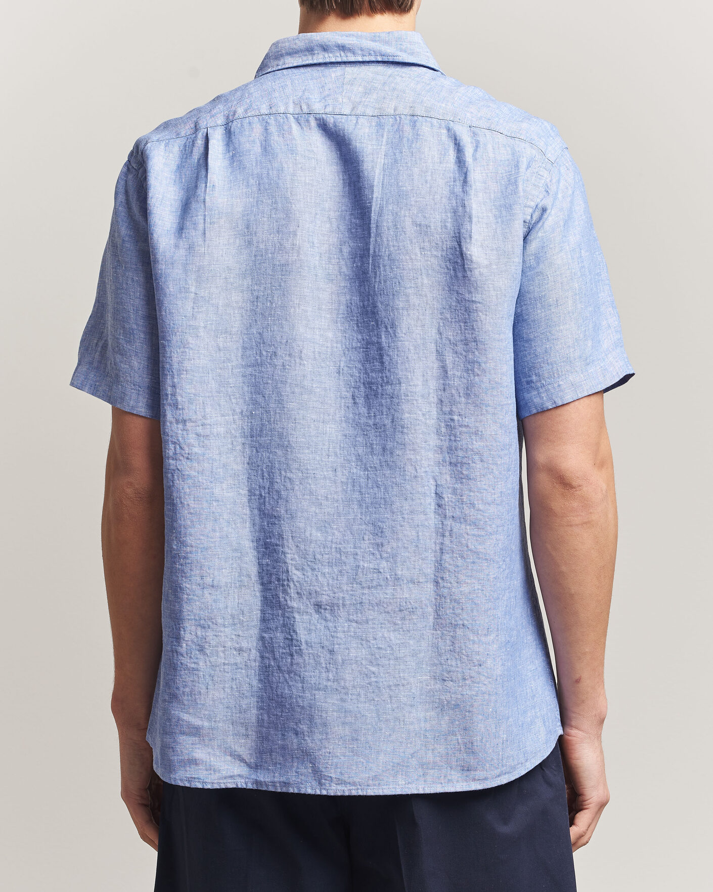 Herr | Skjortor | Charles Tyrwhitt | Pure Linen Short Sleeve Slim Fit Shirt Cornflower Blue