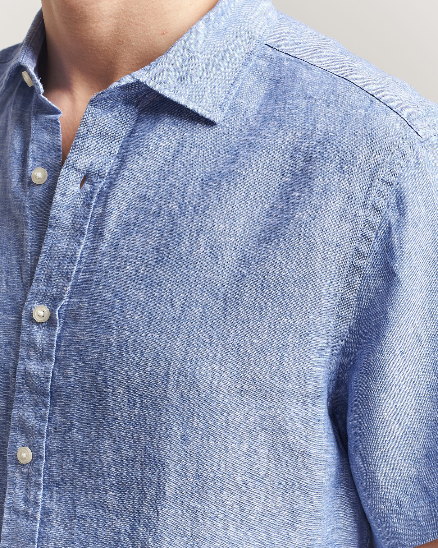 Herr | Skjortor | Charles Tyrwhitt | Pure Linen Short Sleeve Slim Fit Shirt Cornflower Blue