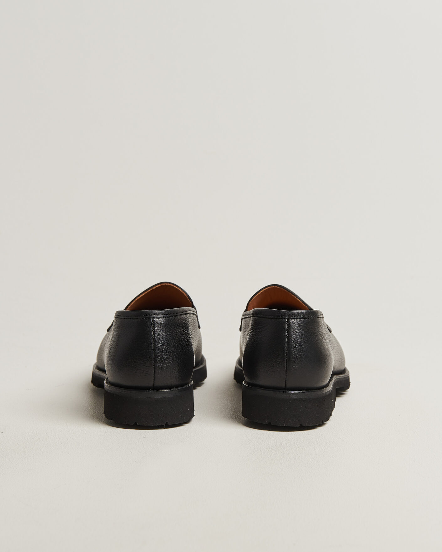 Herr | Loafers | Myrqvist | Stenhammar II Vibram Loafer Black Grained Calf