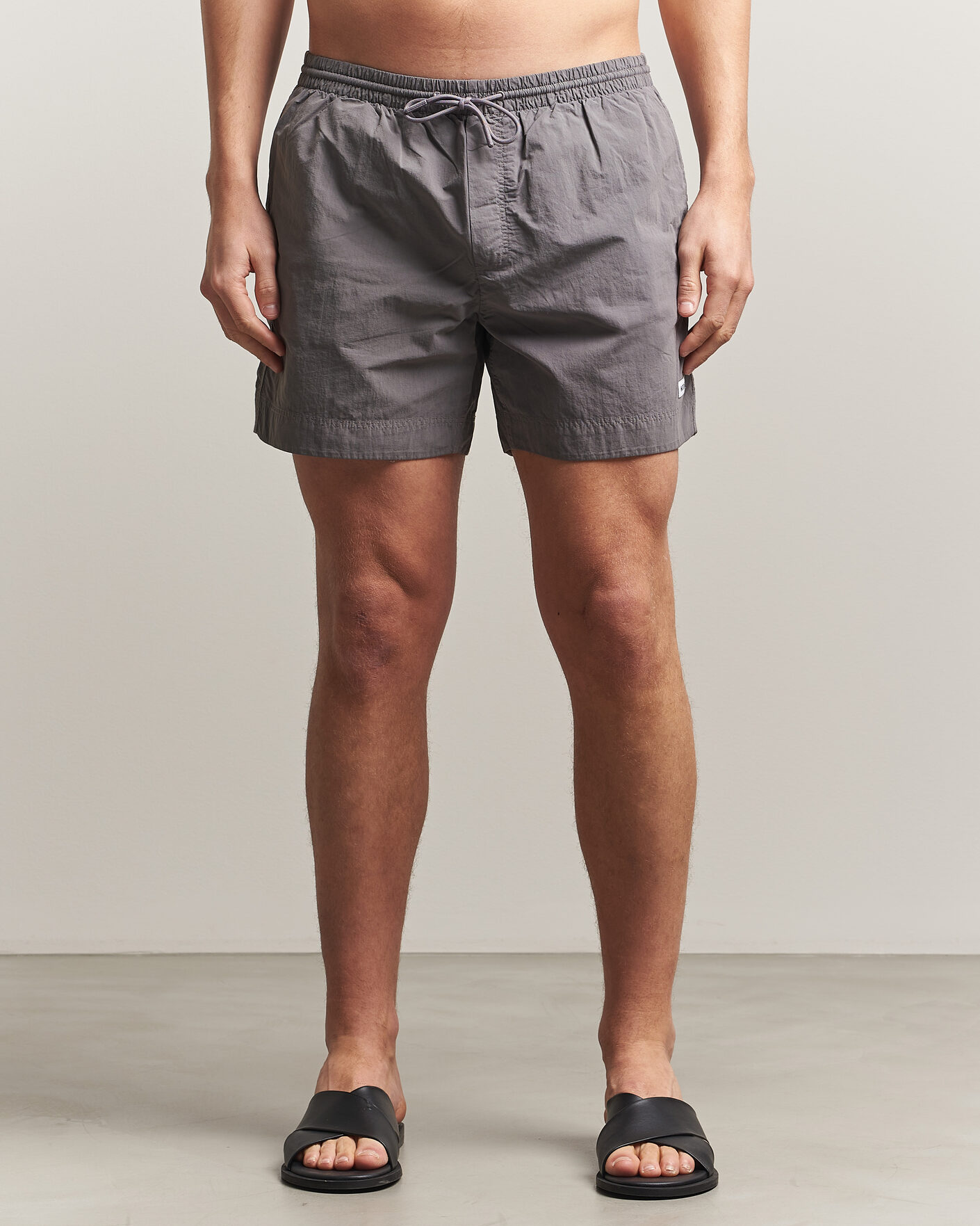 Herr | Badbyxor | Woolrich | Solid Garment Dyed Swimshorts Chark