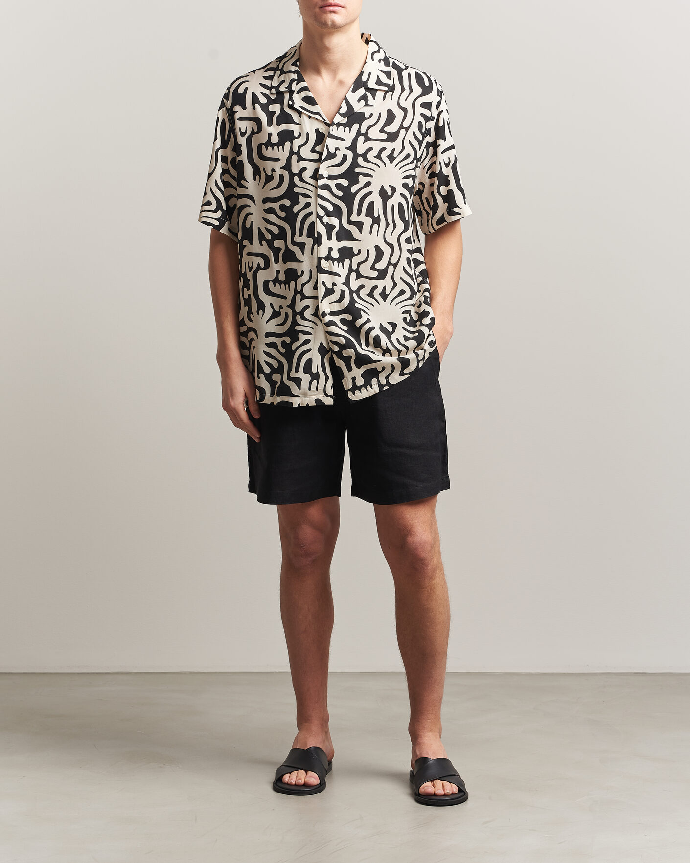 Herr | Shorts | OAS | Porto Linen Shorts Black