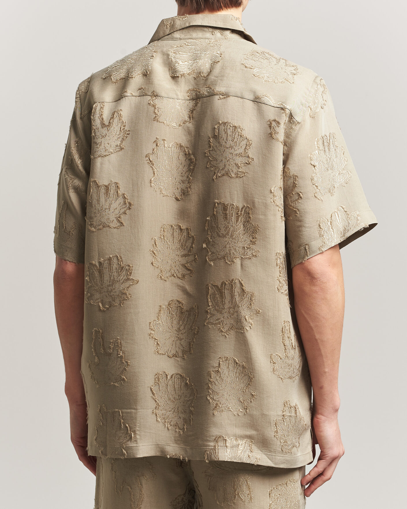 Herr | Skjortor | OAS | Rocco Lyocell Short Sleeve Shirt Palmoza