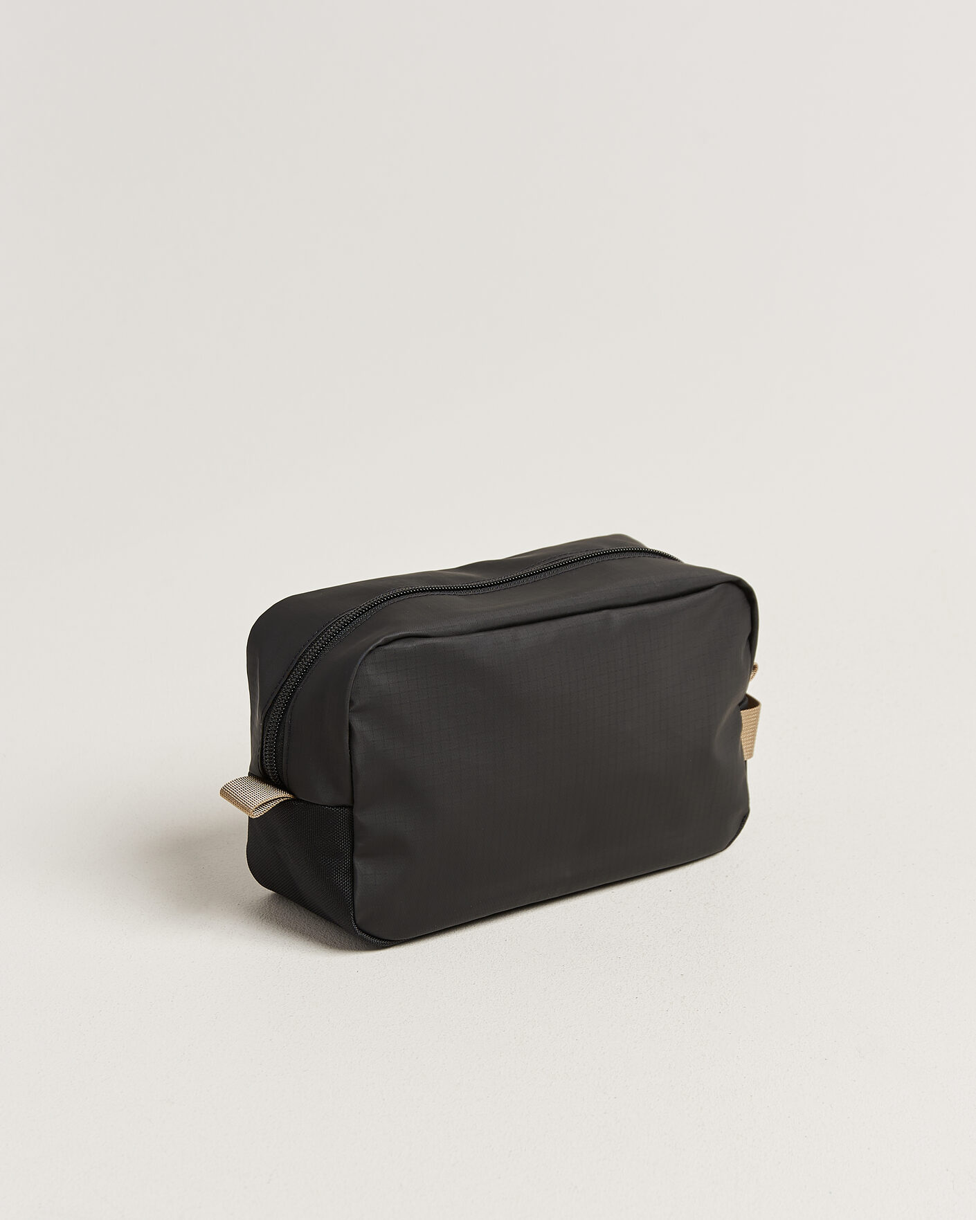 Herr | Väskor | Filson | All Weather Travel Pack Black