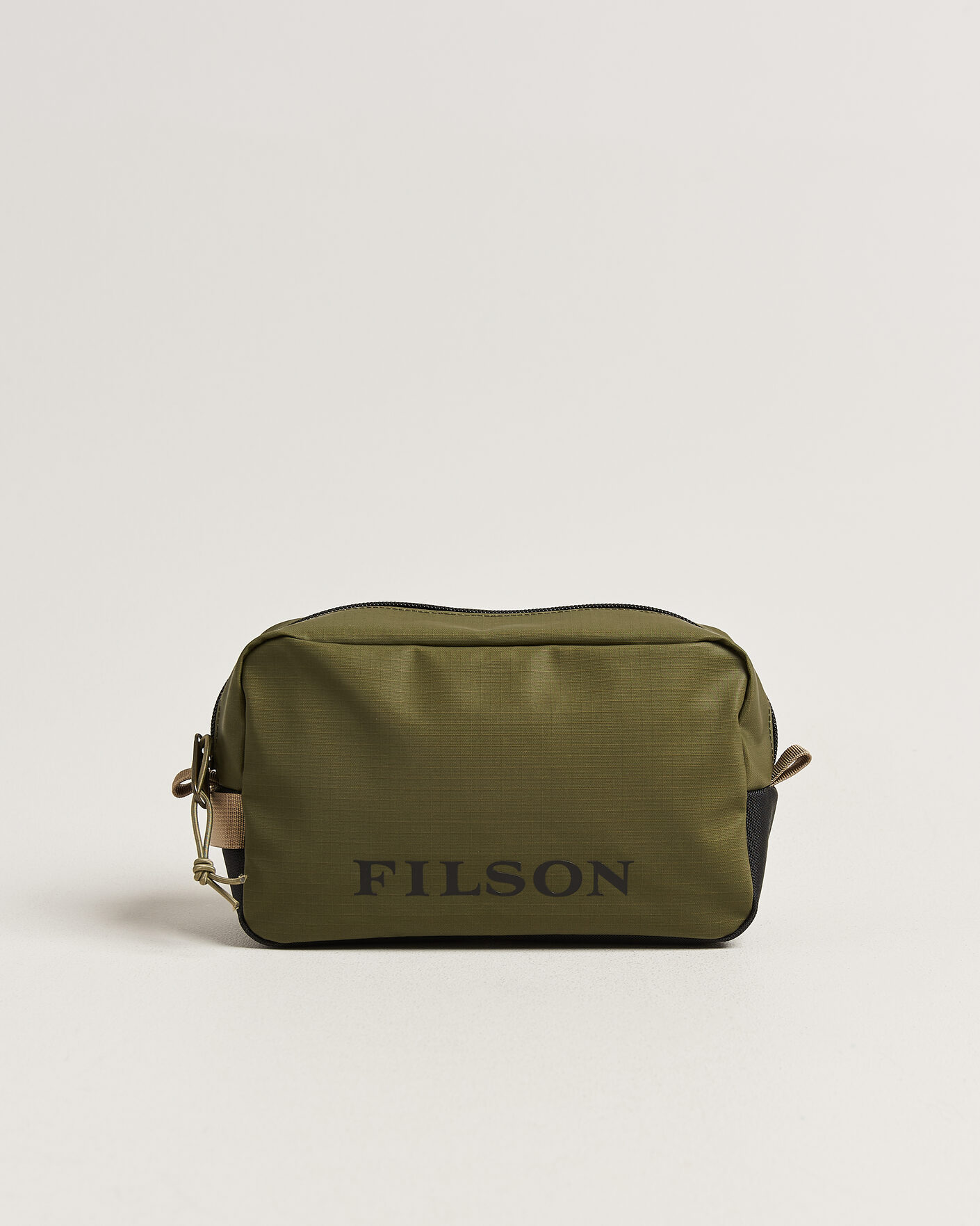 Herr | Väskor | Filson | All Weather Travel Pack Olive