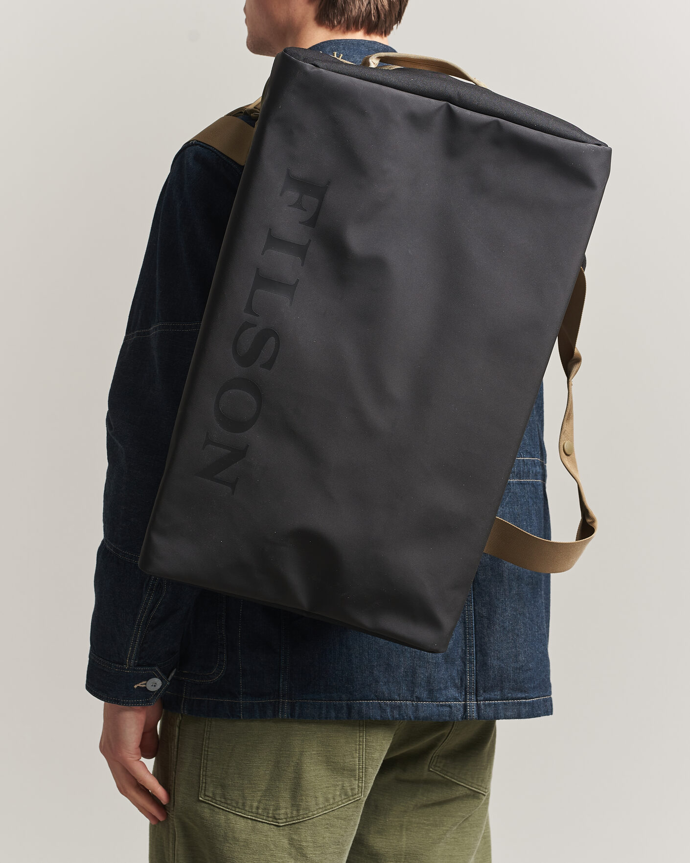 Herr | Väskor | Filson | Scout 50L Duffle Olive