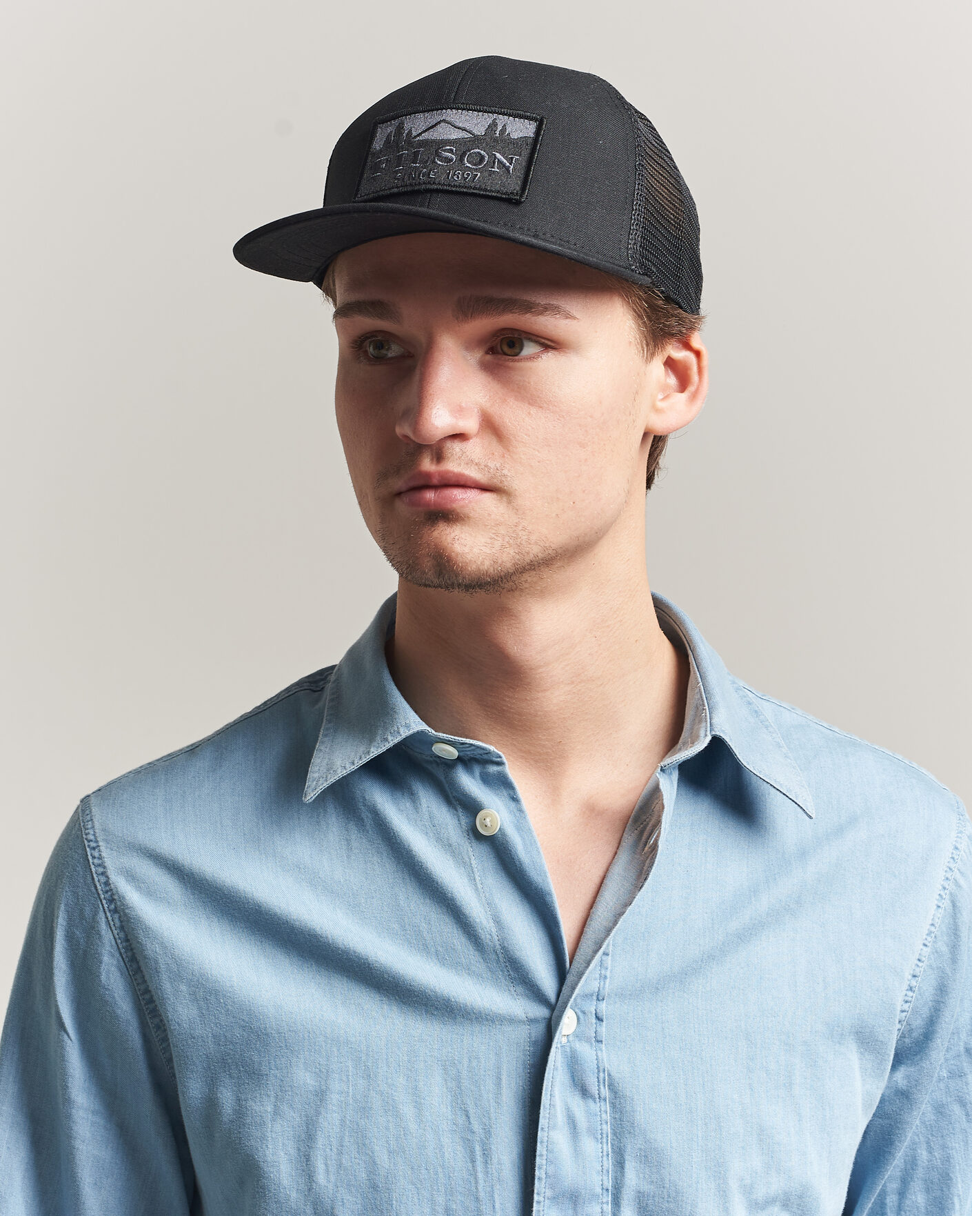 Herr | Hattar & kepsar | Filson | Scenic Waxed Logger Mesh Cap Black
