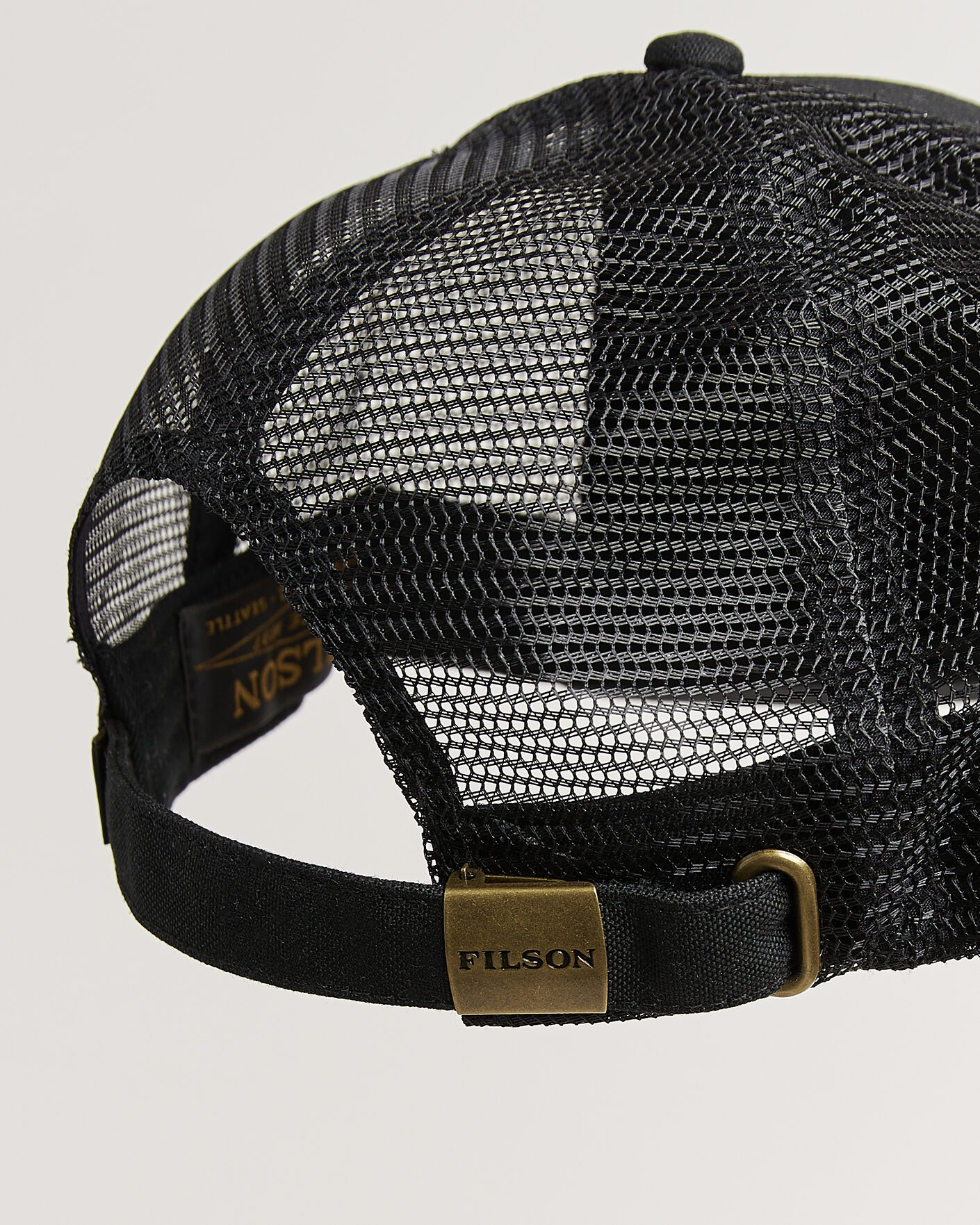 Herr | Hattar & kepsar | Filson | Scenic Waxed Logger Mesh Cap Black