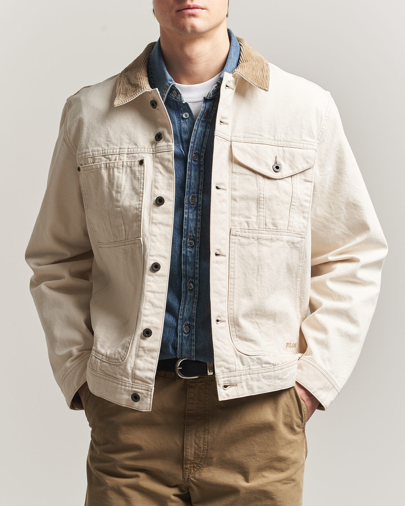 Herr | Jackor | Filson | Rustic Canvas Short Cruiser Natural Seed