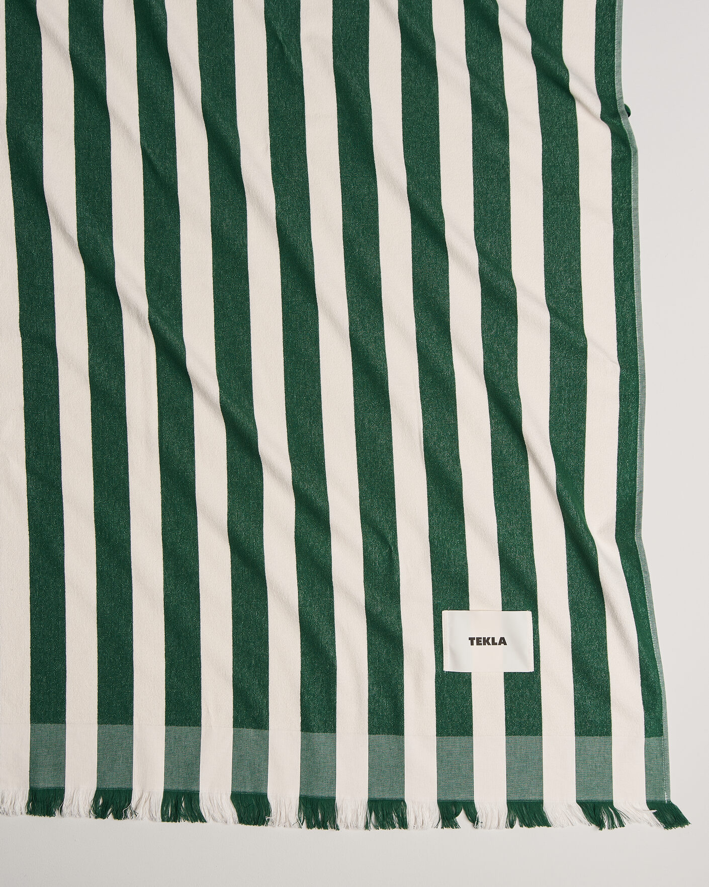 Herr | Textilier | Tekla | Organic Terry Beach Towel Green Deck Stripes