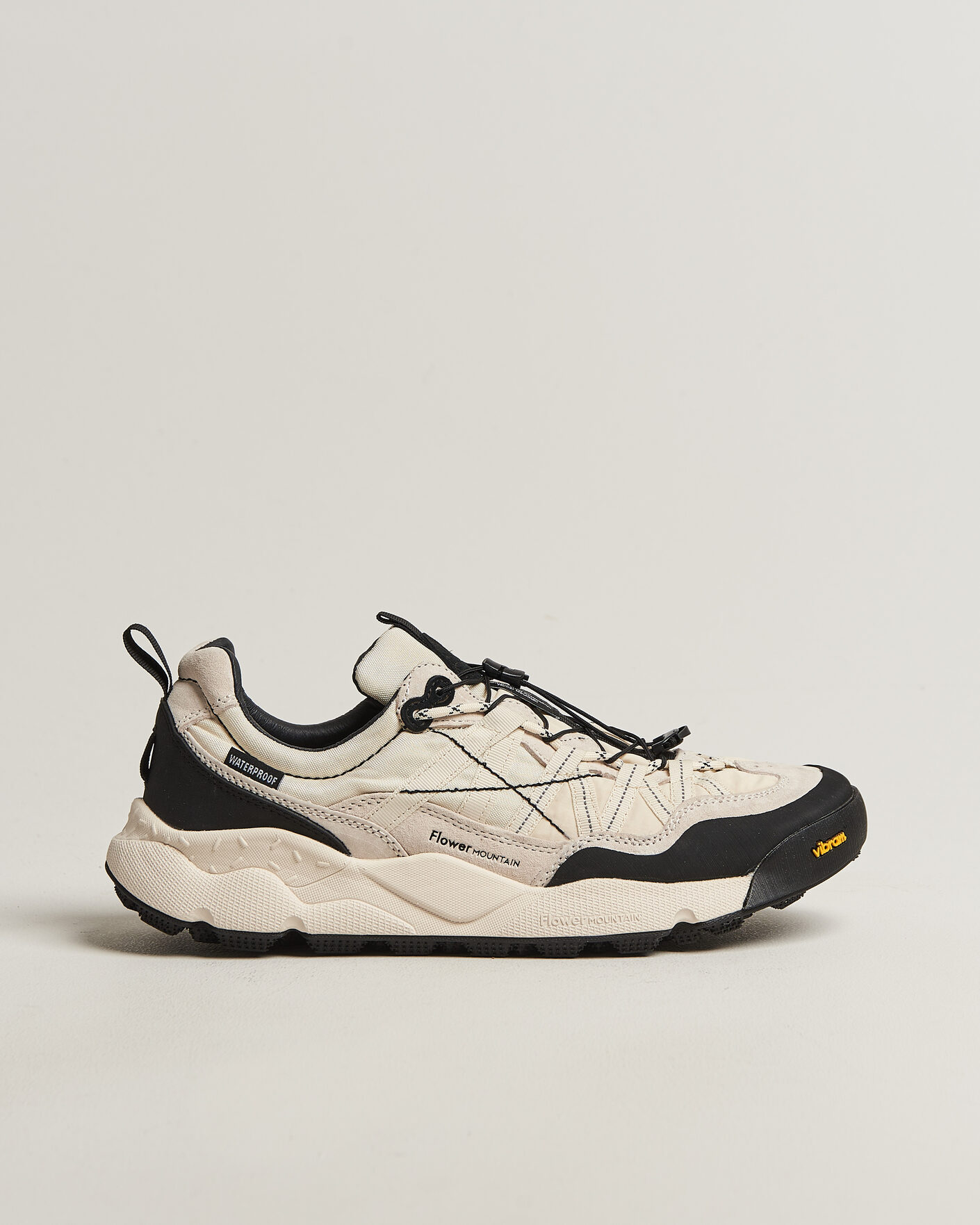 Herr | Sneakers | Flower Mountain | Iwano 2 Suede/Nylon Trail Sneaker White/Black