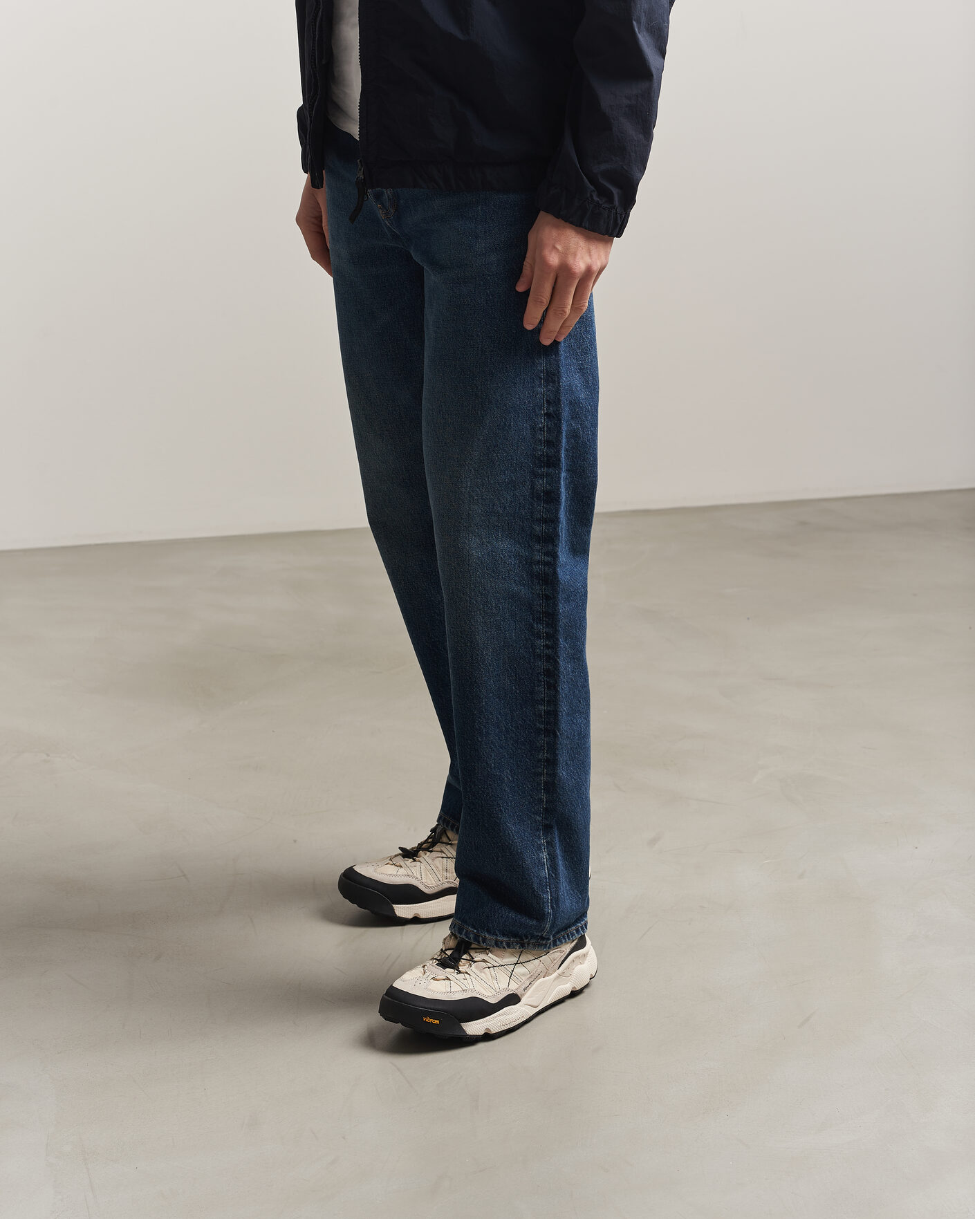 Herr | Sneakers | Flower Mountain | Iwano 2 Suede/Nylon Trail Sneaker White/Black