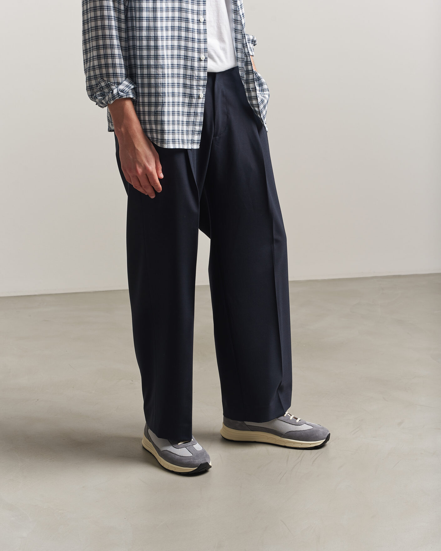 Herr | Sneakers | CQP | Renna Suede Runner Silver