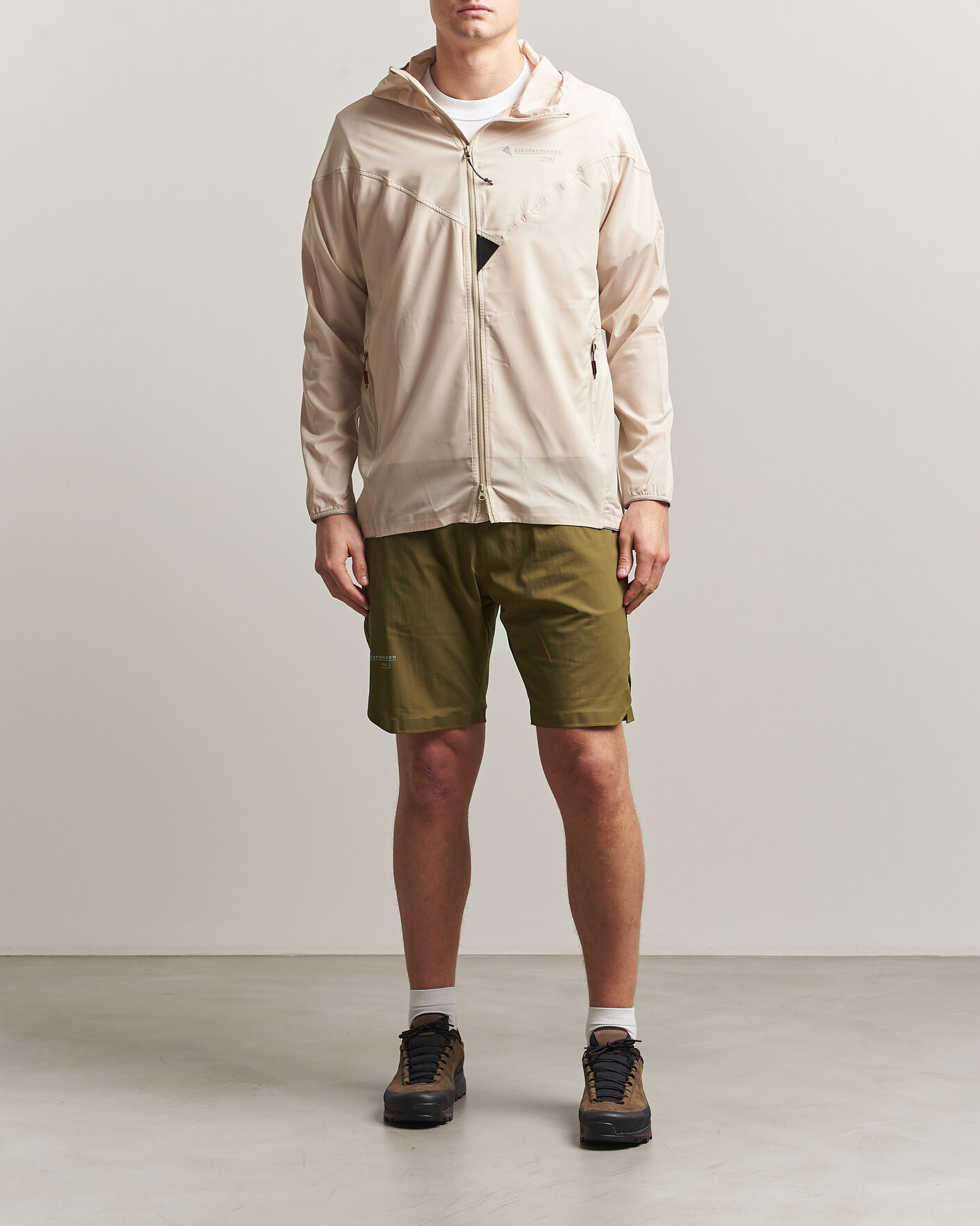 Herr | Jackor | Klättermusen | Eitre Zip Hood Windbreaker Jacket Clay