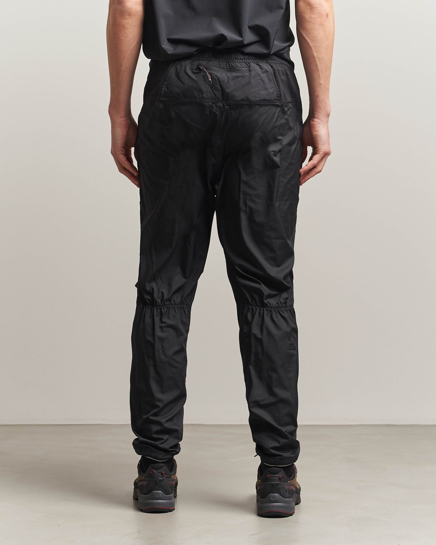 Herr | Byxor | Klättermusen | Bygvir Ultralight Pants Black