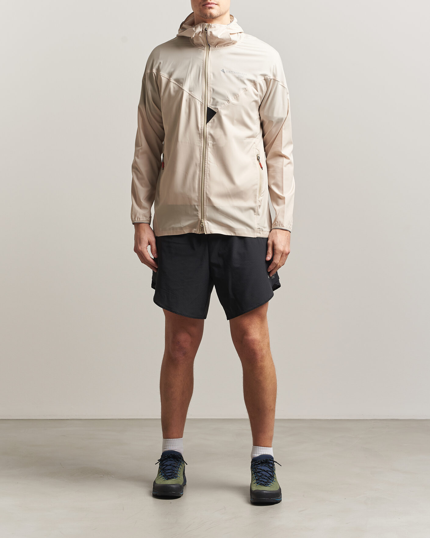 Herr | Shorts | Klättermusen | Diser Light Running Shorts Black