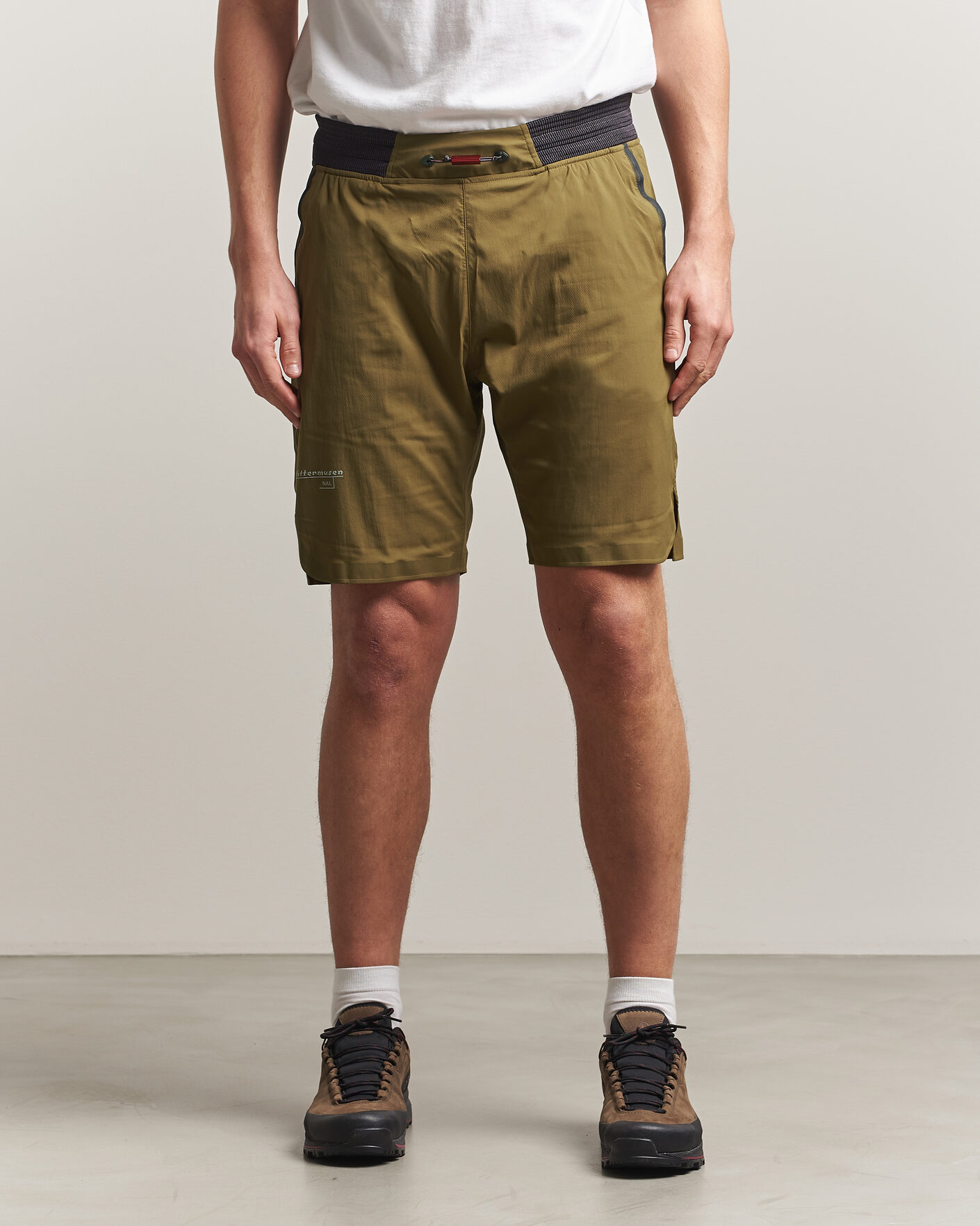 Herr | Shorts | Klättermusen | Nal Windbreaker Shorts Olive