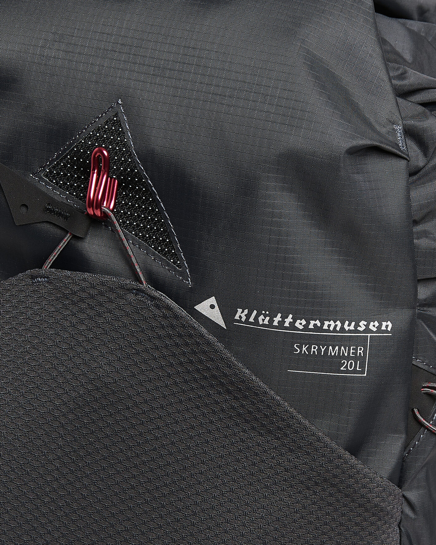 Herr | Väskor | Klättermusen | Skrymner Backpack 20L Raven