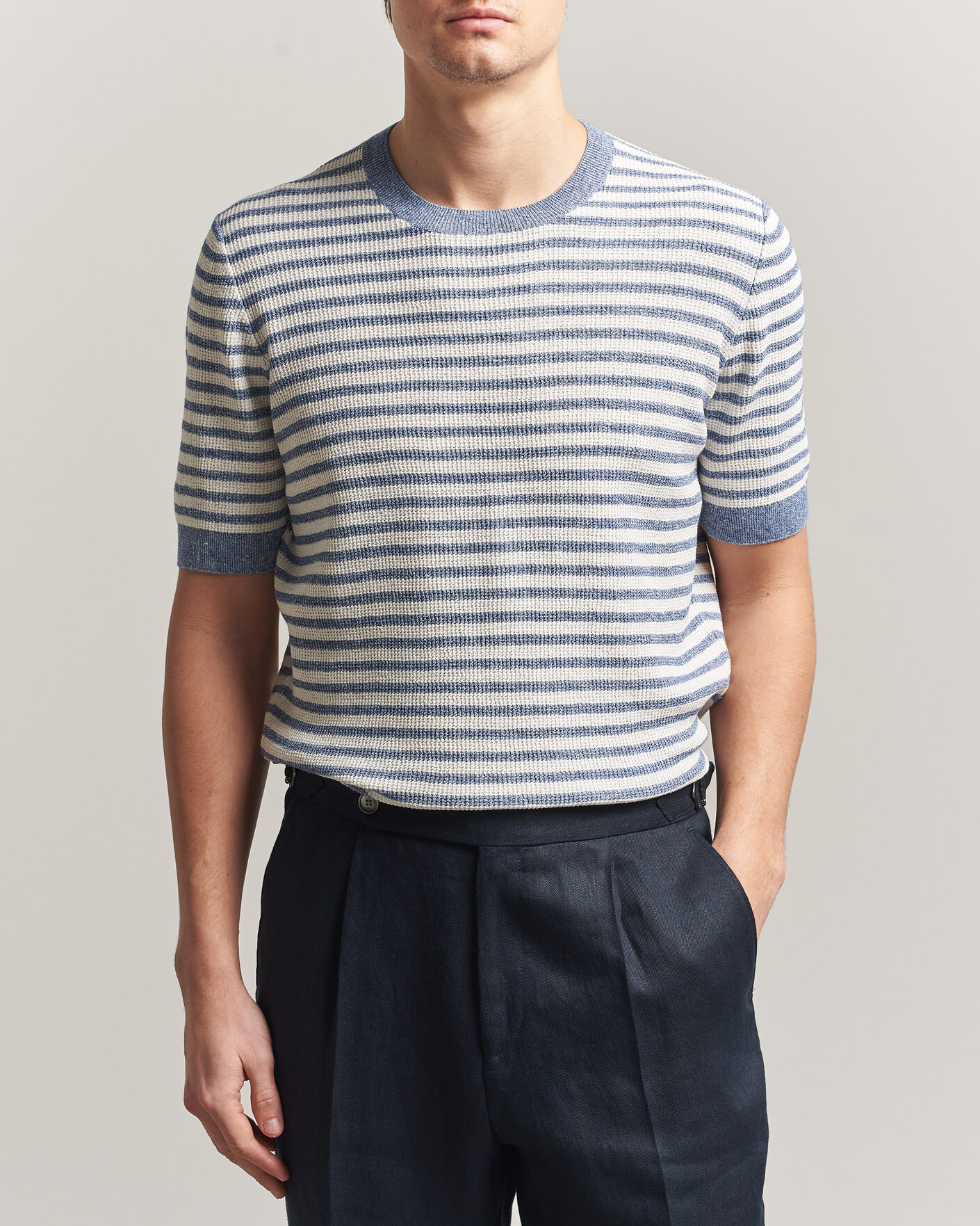 Herr | T-Shirts | Gran Sasso | Linen/Cotton Knitted Striped T-Shirt Blue/White
