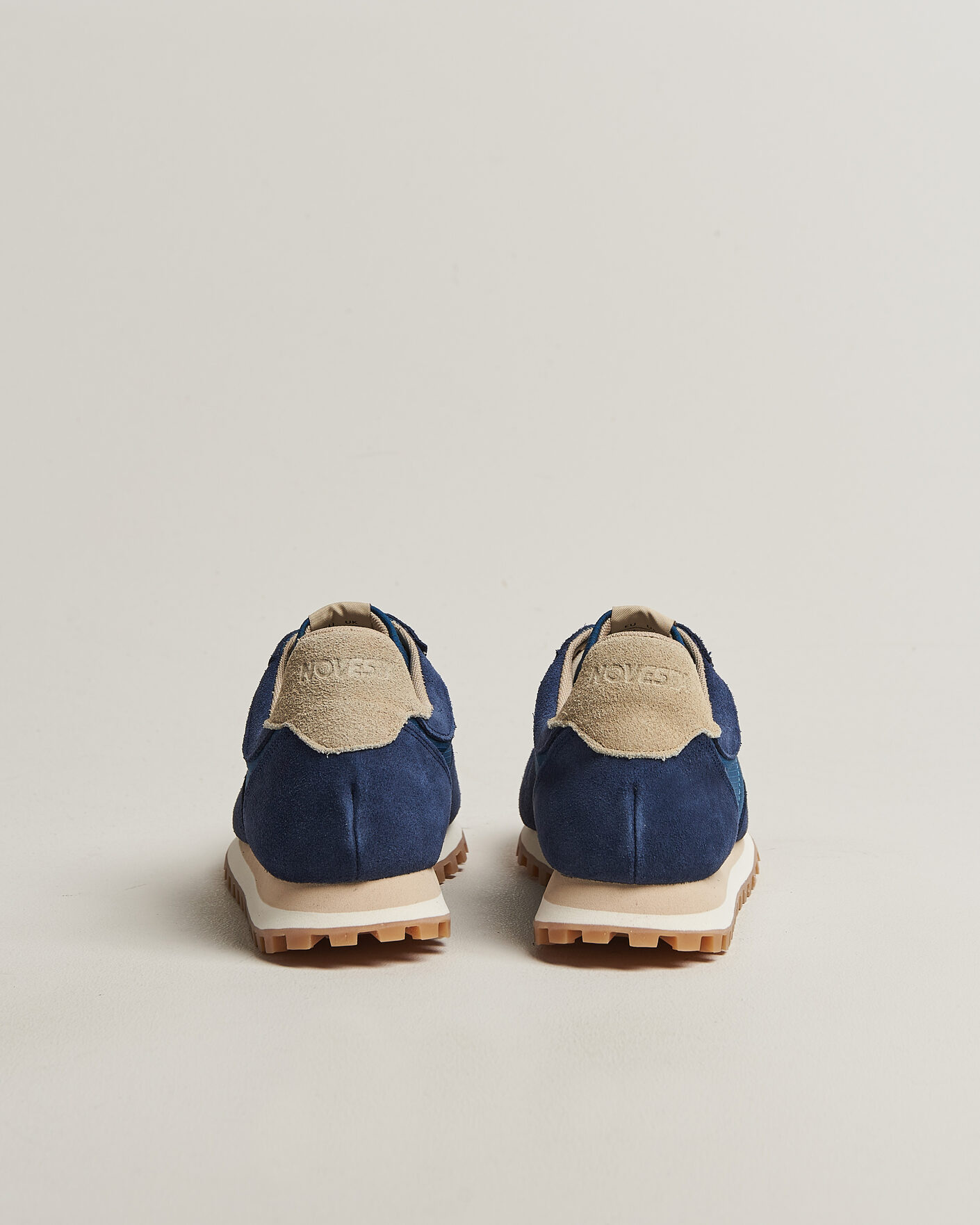 Herr | Sneakers | Novesta | Marathon Trail Running Sneaker Navy/Blue