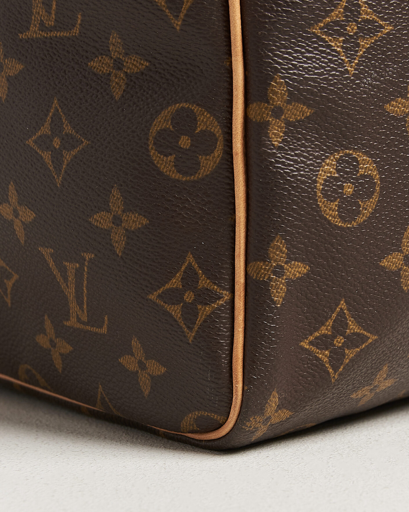 Herr | Pre-Owned & Vintage Bags | Louis Vuitton Pre-Owned | Keepall Bandouliére 60 Monogram