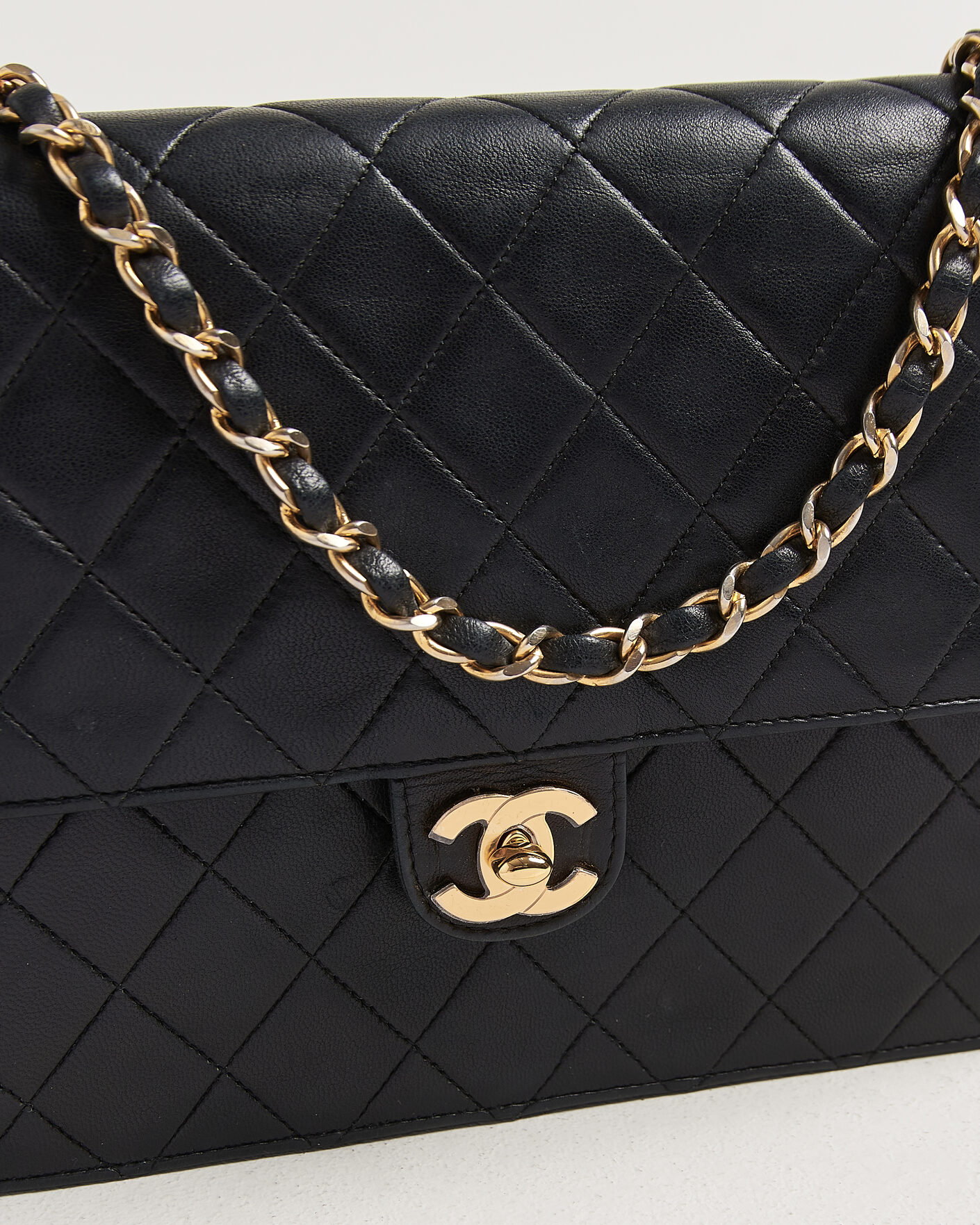 Herr | Pre-Owned & Vintage Bags | Chanel Pre-Owned | Single Flap Bag Black