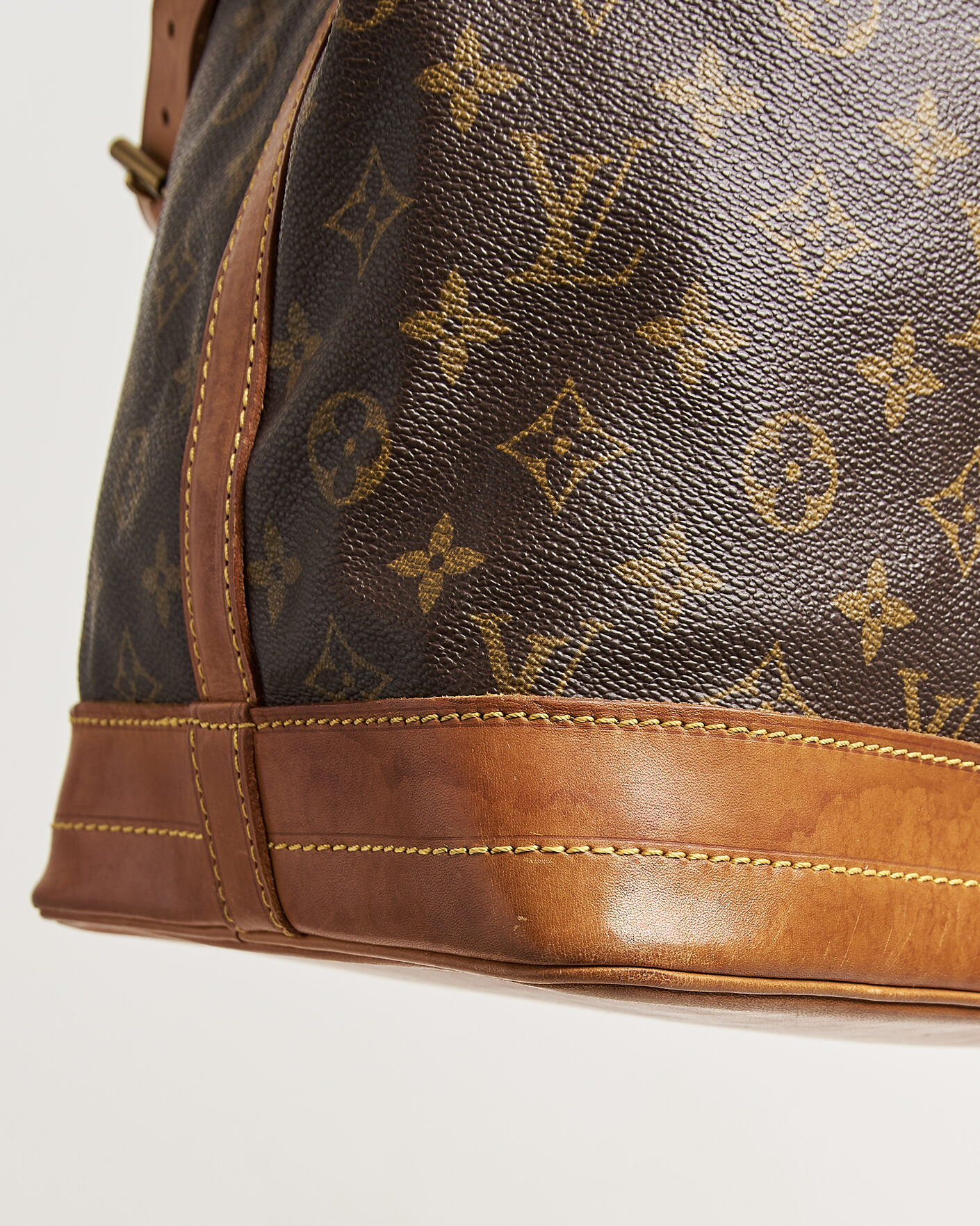 Herr | Pre-Owned & Vintage Bags | Louis Vuitton Pre-Owned | Noé Monogram