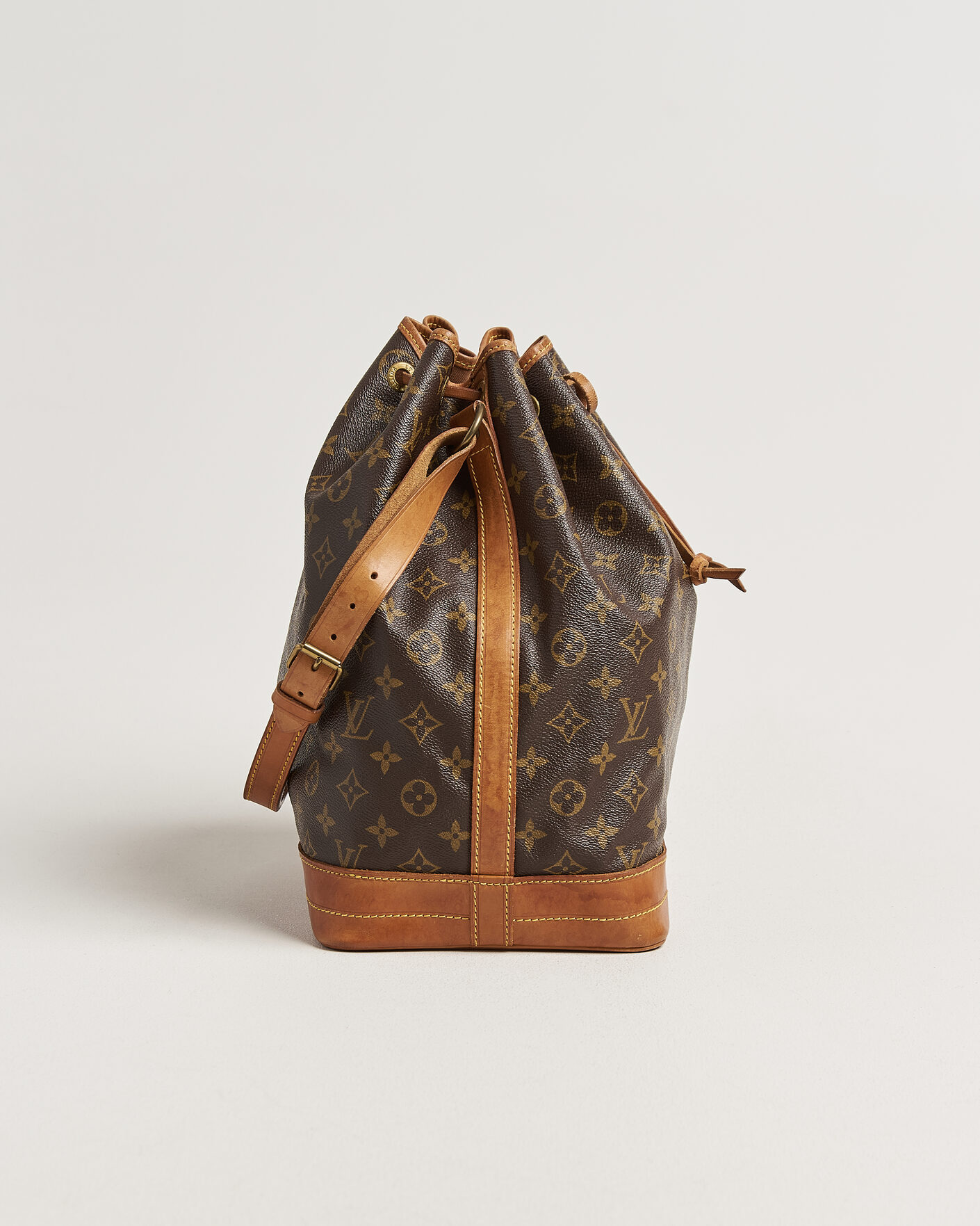 Herr | Pre-Owned & Vintage Bags | Louis Vuitton Pre-Owned | Noé Monogram