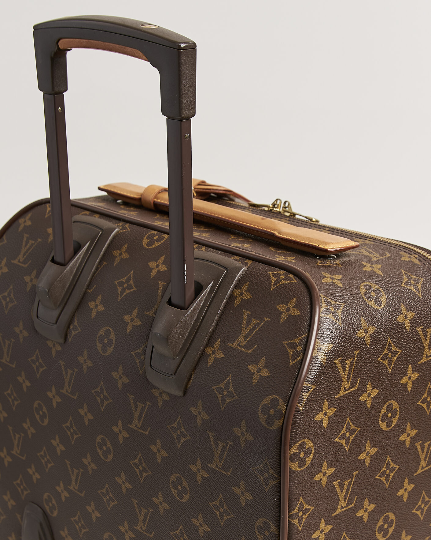Herr | Pre-Owned & Vintage Bags | Louis Vuitton Pre-Owned | Pegase 45 Trolley Case Monogram