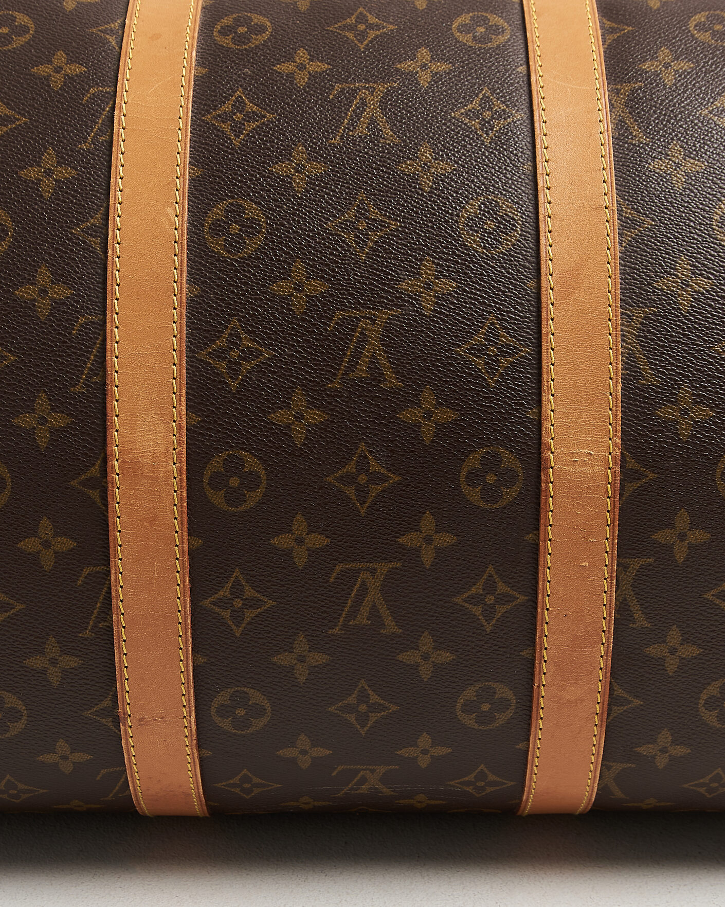 Herr | Pre-Owned & Vintage Bags | Louis Vuitton Pre-Owned | Keepall Bandouliére 55 Monogram