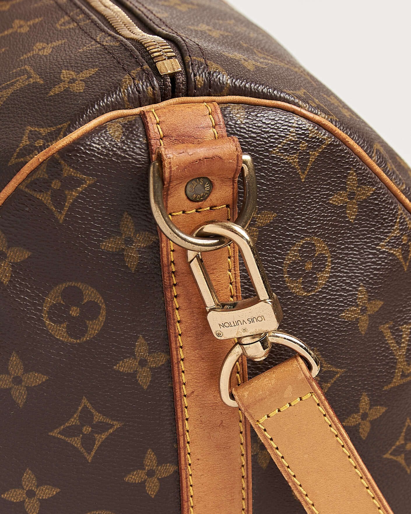 Herr | Pre-Owned & Vintage Bags | Louis Vuitton Pre-Owned | Keepall Bandouliére 55 Monogram