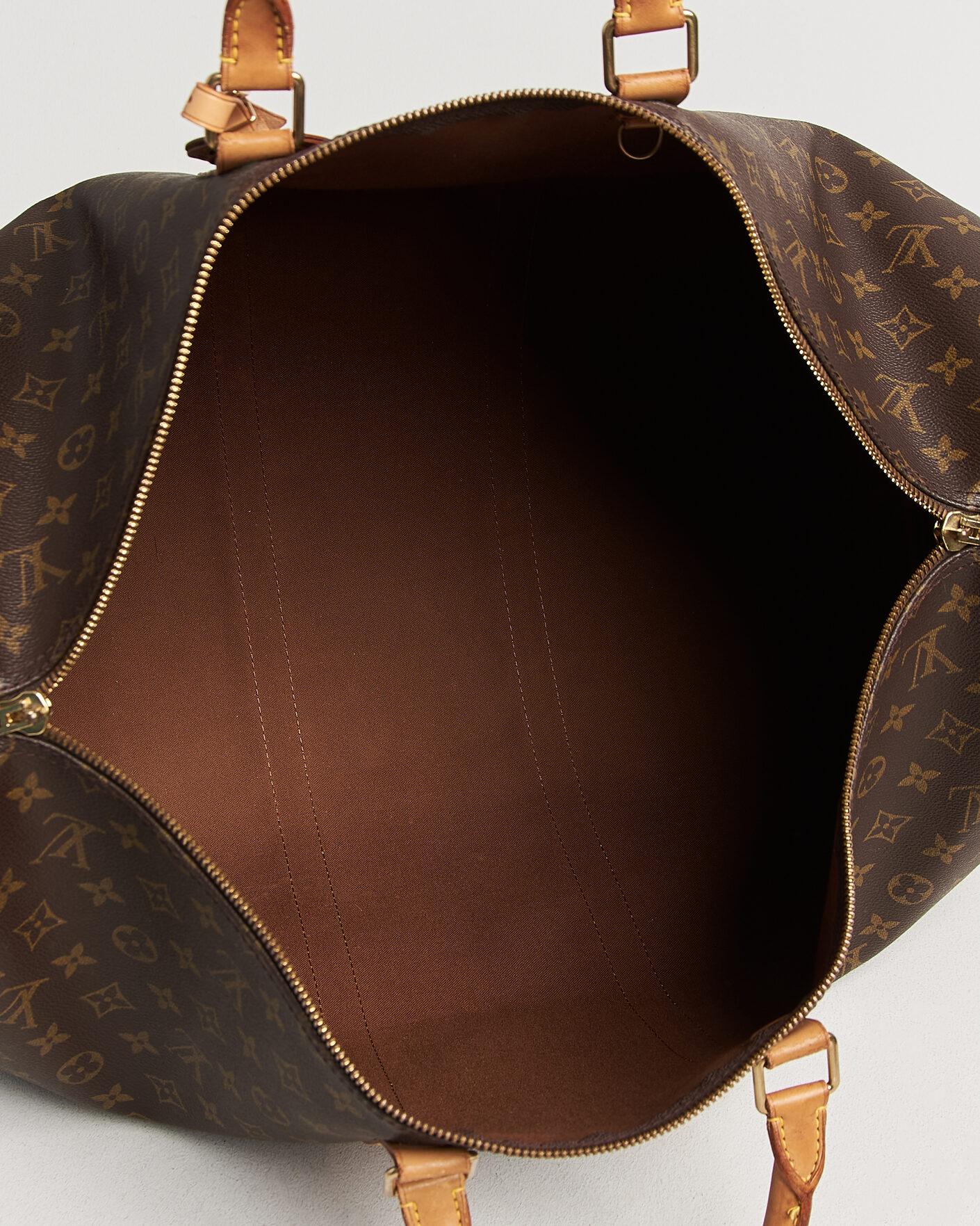 Herr | Pre-Owned & Vintage Bags | Louis Vuitton Pre-Owned | Keepall Bandouliére 55 Monogram