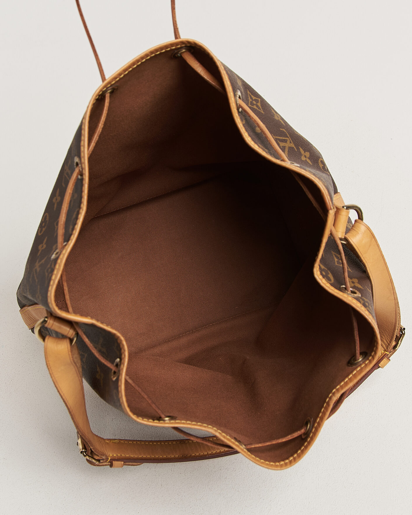 Herr | Pre-Owned & Vintage Bags | Louis Vuitton Pre-Owned | Noé Monogram