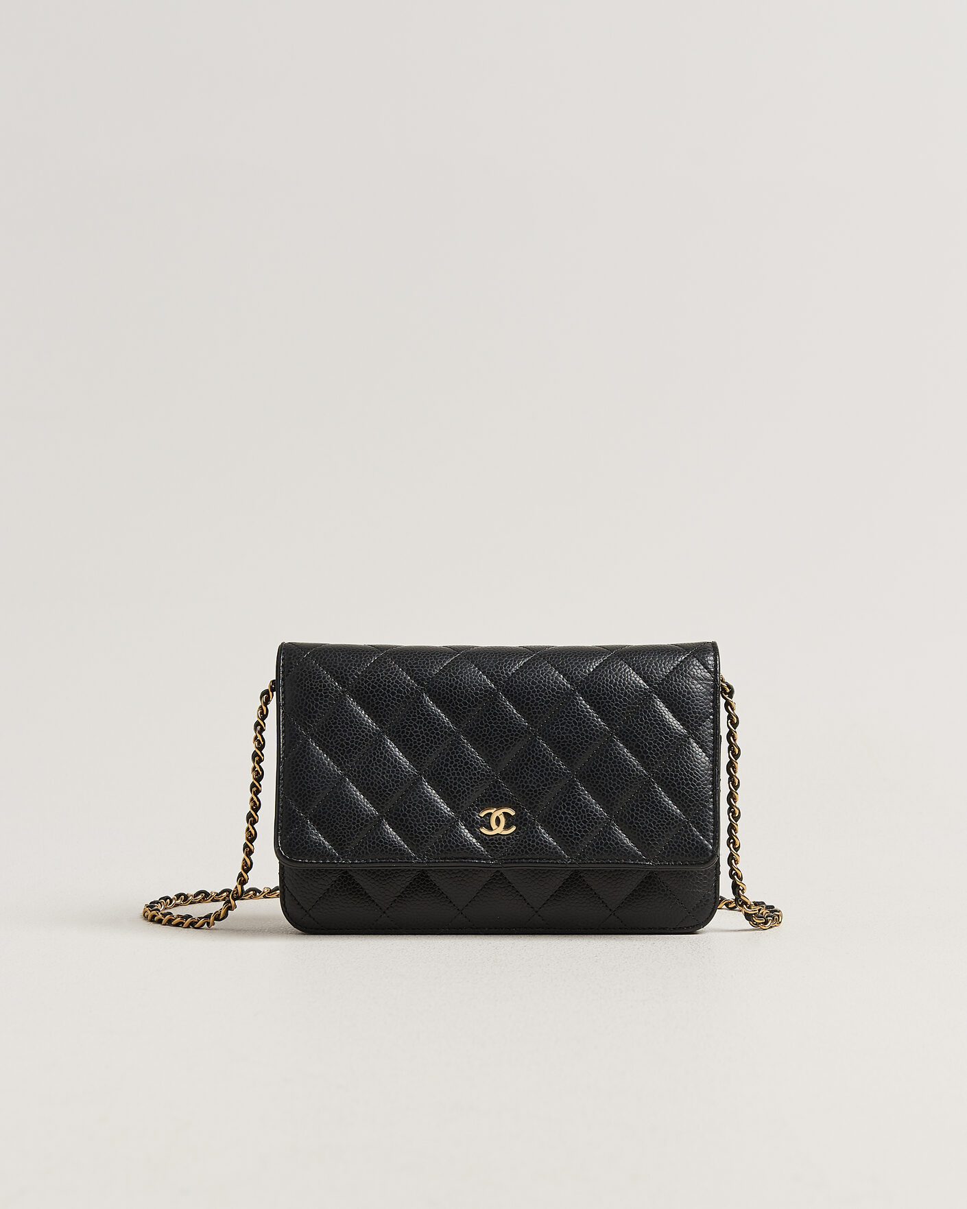 Herr | Pre-Owned & Vintage Bags | Chanel Pre-Owned | Wallet On Chain Caviar Leather Black