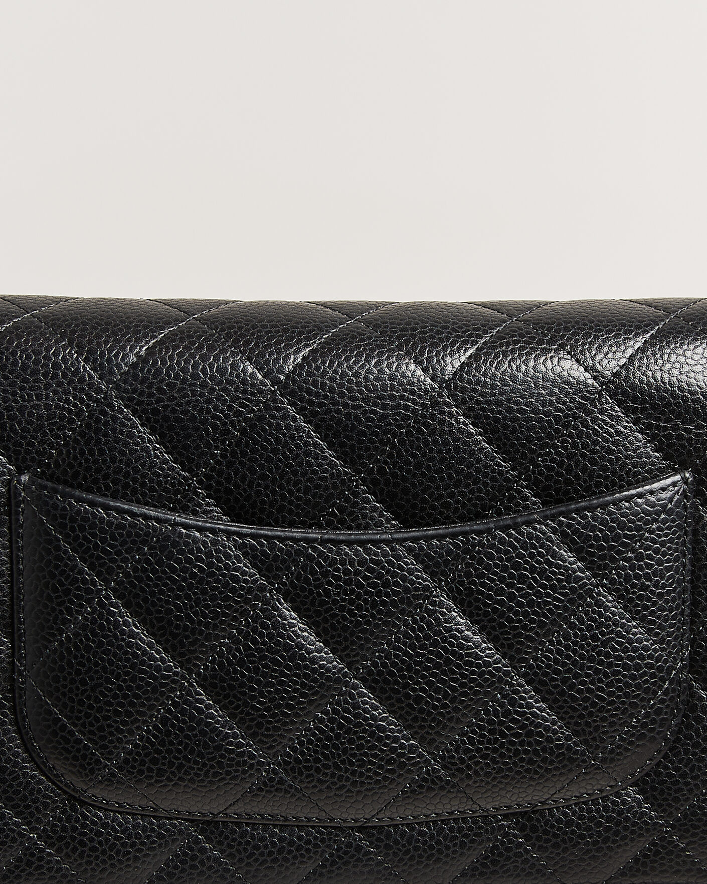 Herr | Pre-Owned & Vintage Bags | Chanel Pre-Owned | Wallet On Chain Caviar Leather Black