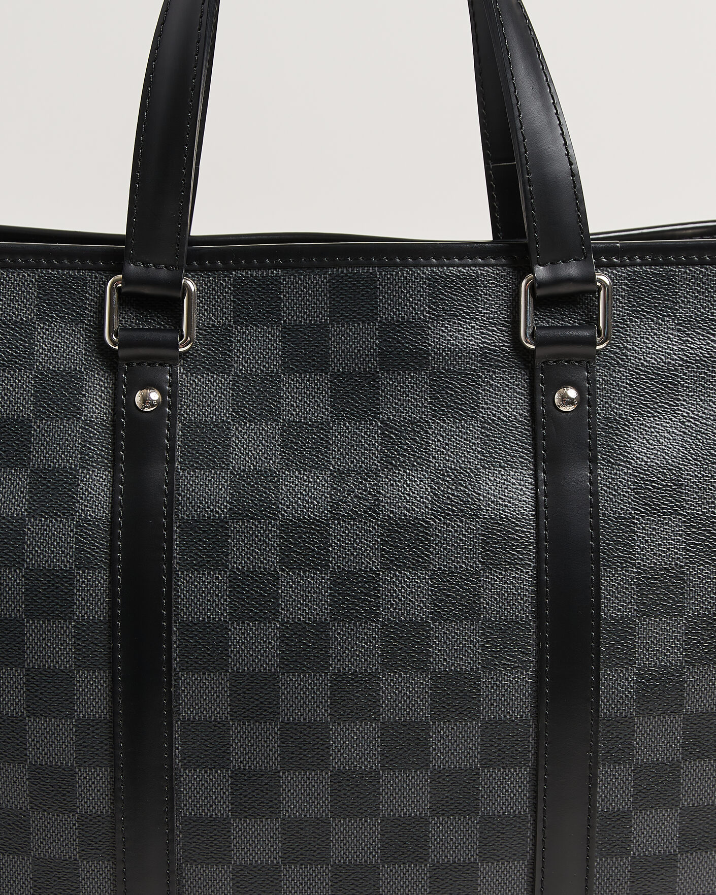 Herr | Pre-Owned & Vintage Bags | Louis Vuitton Pre-Owned | Tadao Tote bag PM Damier Graphite