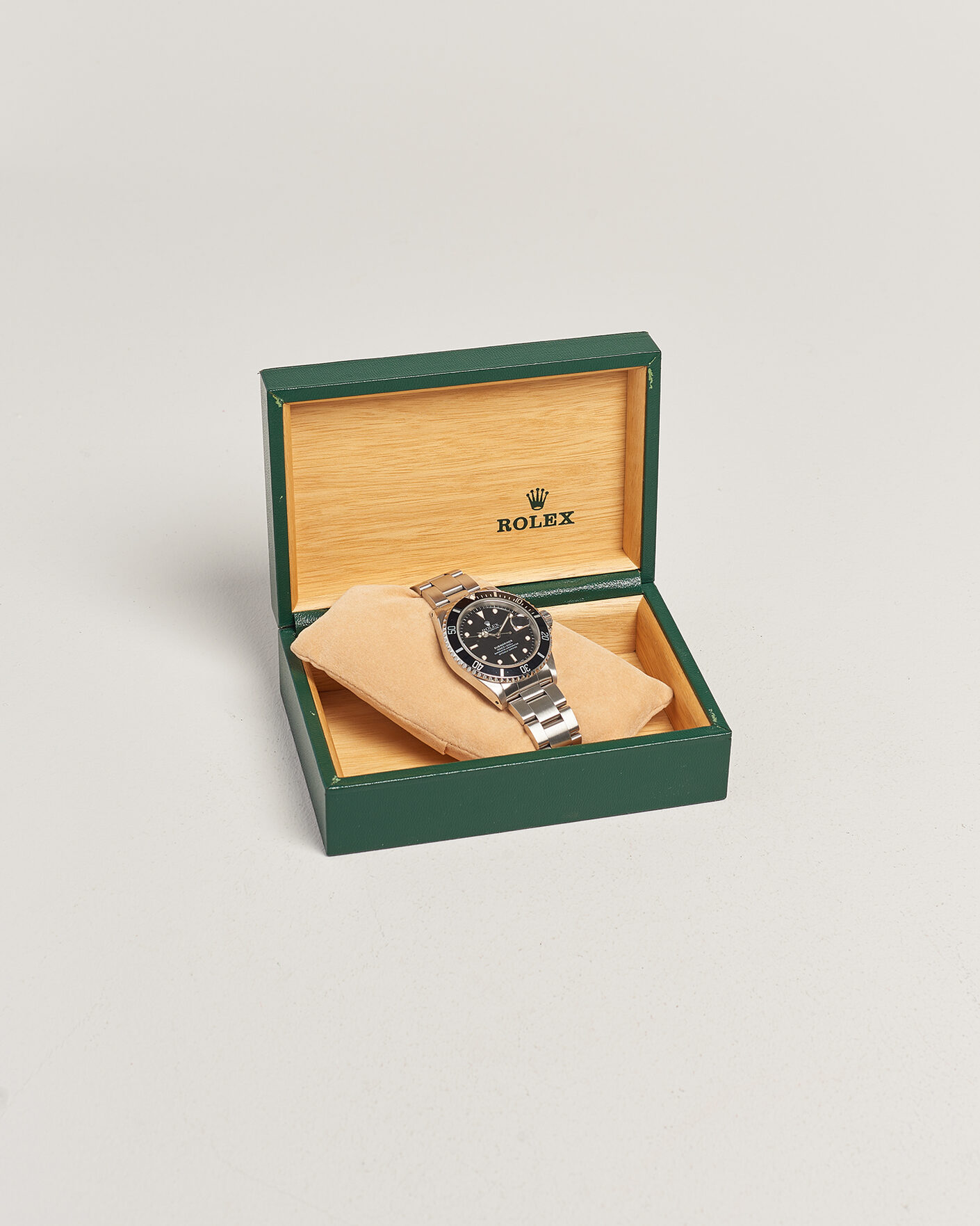 Herr | Pre-Owned & Vintage Watches | Rolex Pre-Owned | Submariner Date