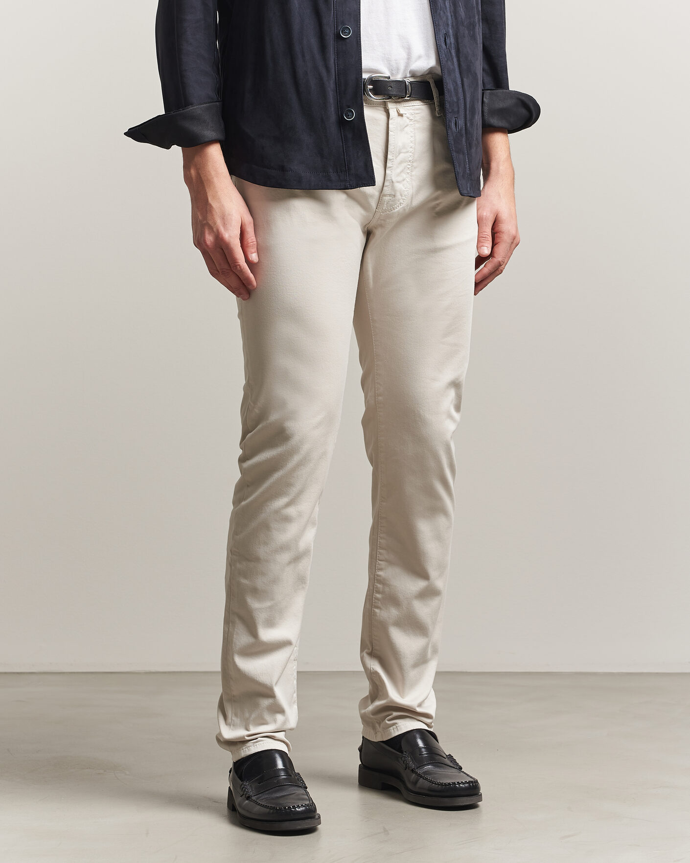Herr | Byxor | Jacob Cohën | Bard Garment Dyed Gabardine Trousers Off White