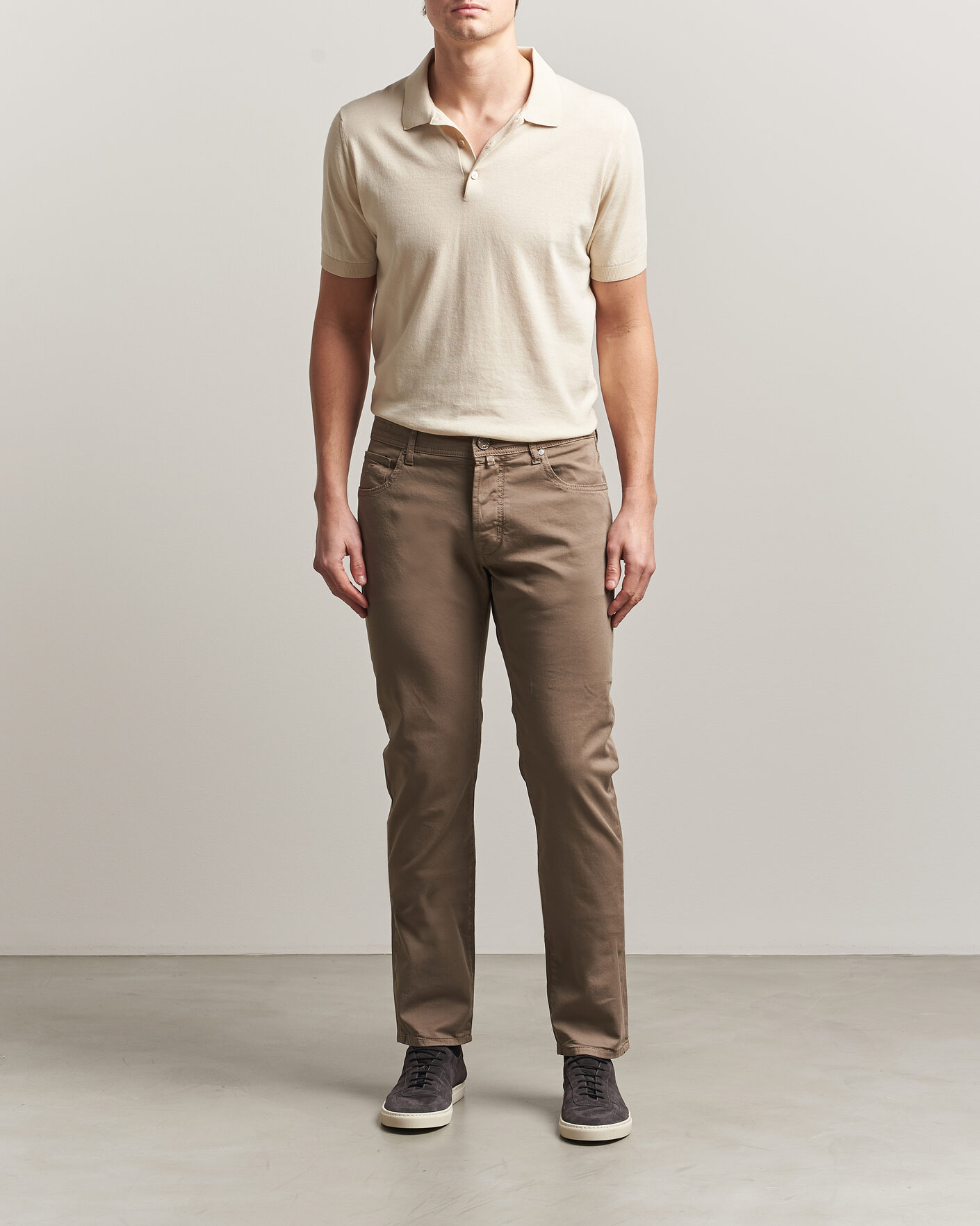 Herr | Byxor | Jacob Cohën | Bard Garment Dyed Gabardine Trousers Khaki Beige