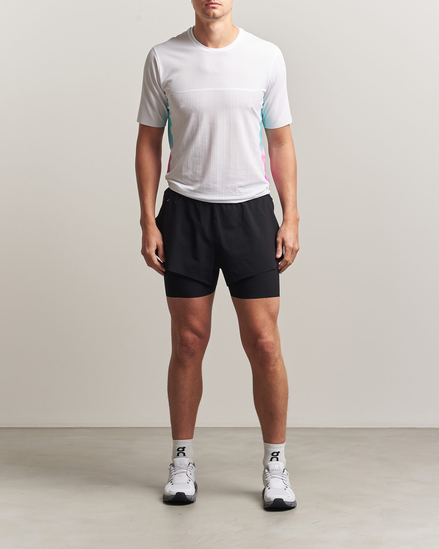 Herr | T-Shirts | SOAR Running | Hot Weather Tee White/Blue
