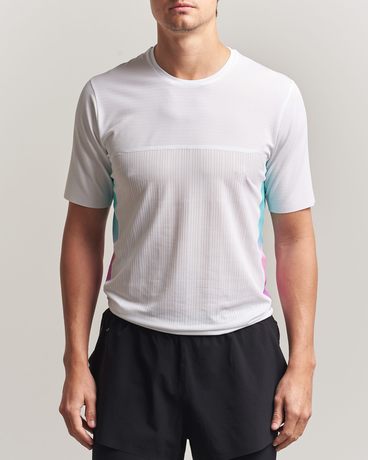 Herr | T-Shirts | SOAR Running | Hot Weather Tee White/Blue