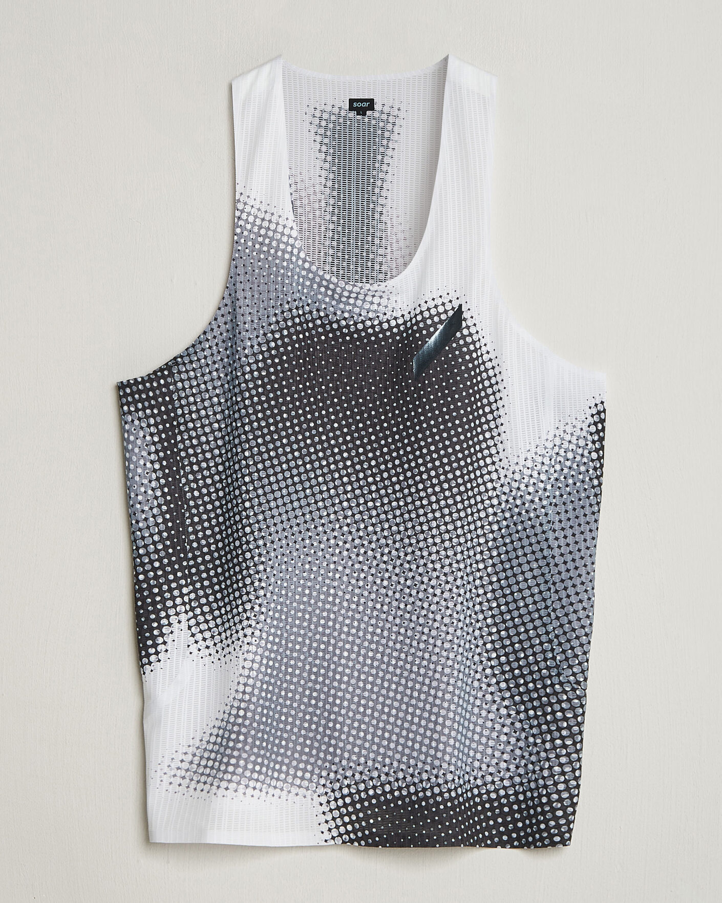 Herr | T-Shirts | SOAR Running | Race Vest Black/White
